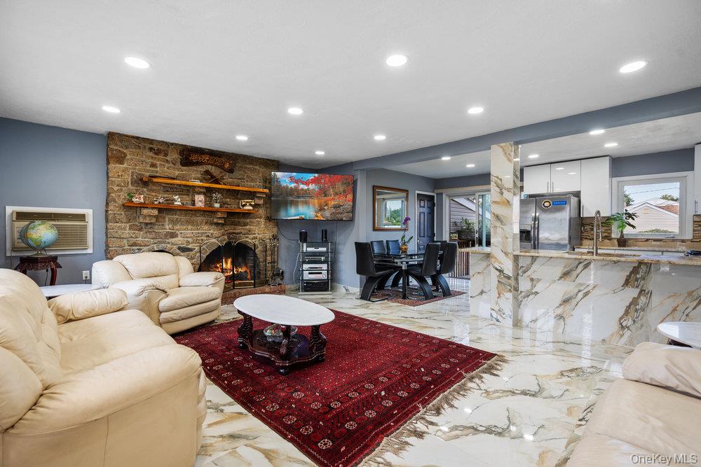 #8 photo, 1212 Herzel Boulevard, West Babylon , NY 11704