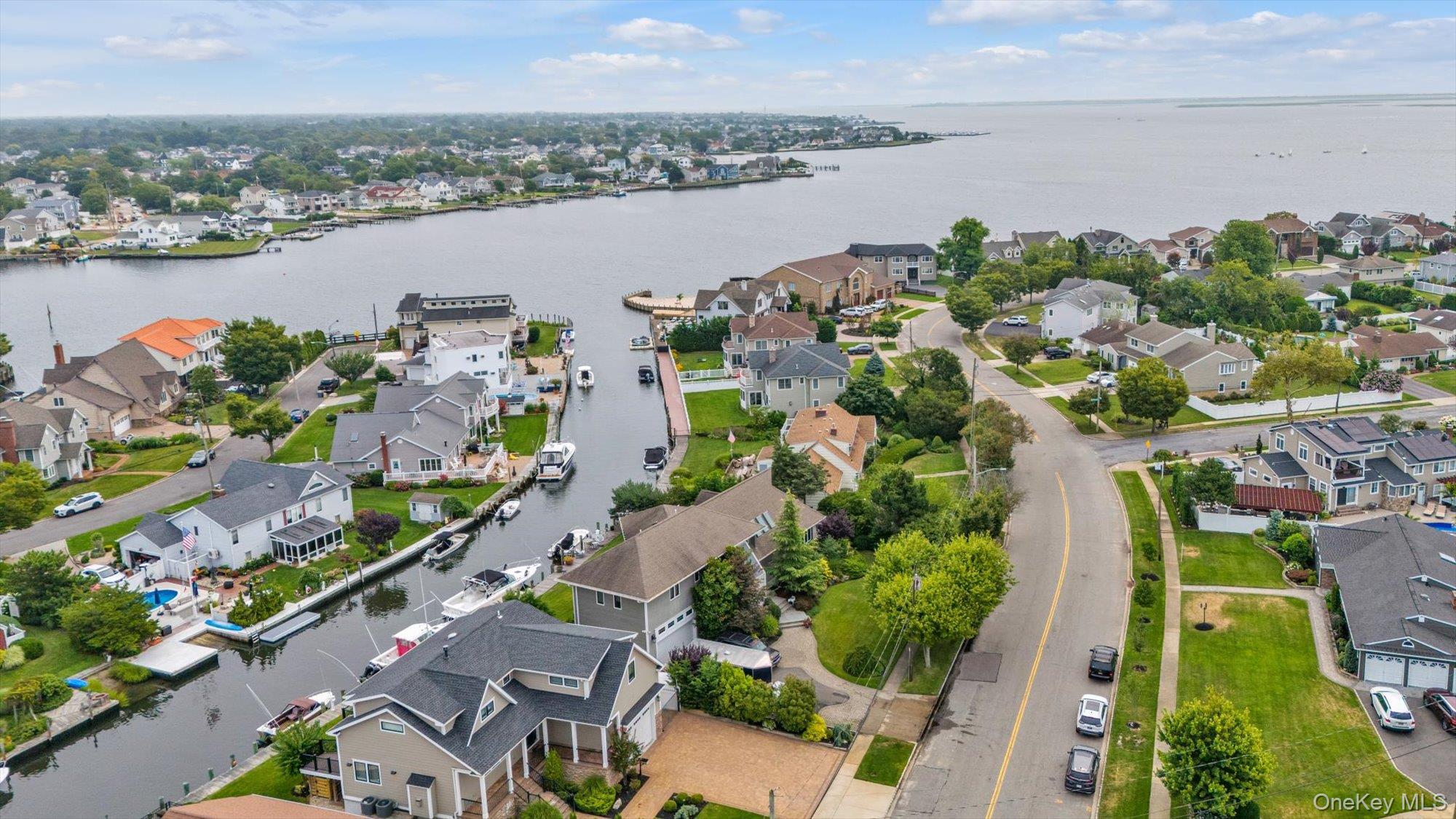 #4 photo, 236 E Shore Drive, Massapequa , NY 11758