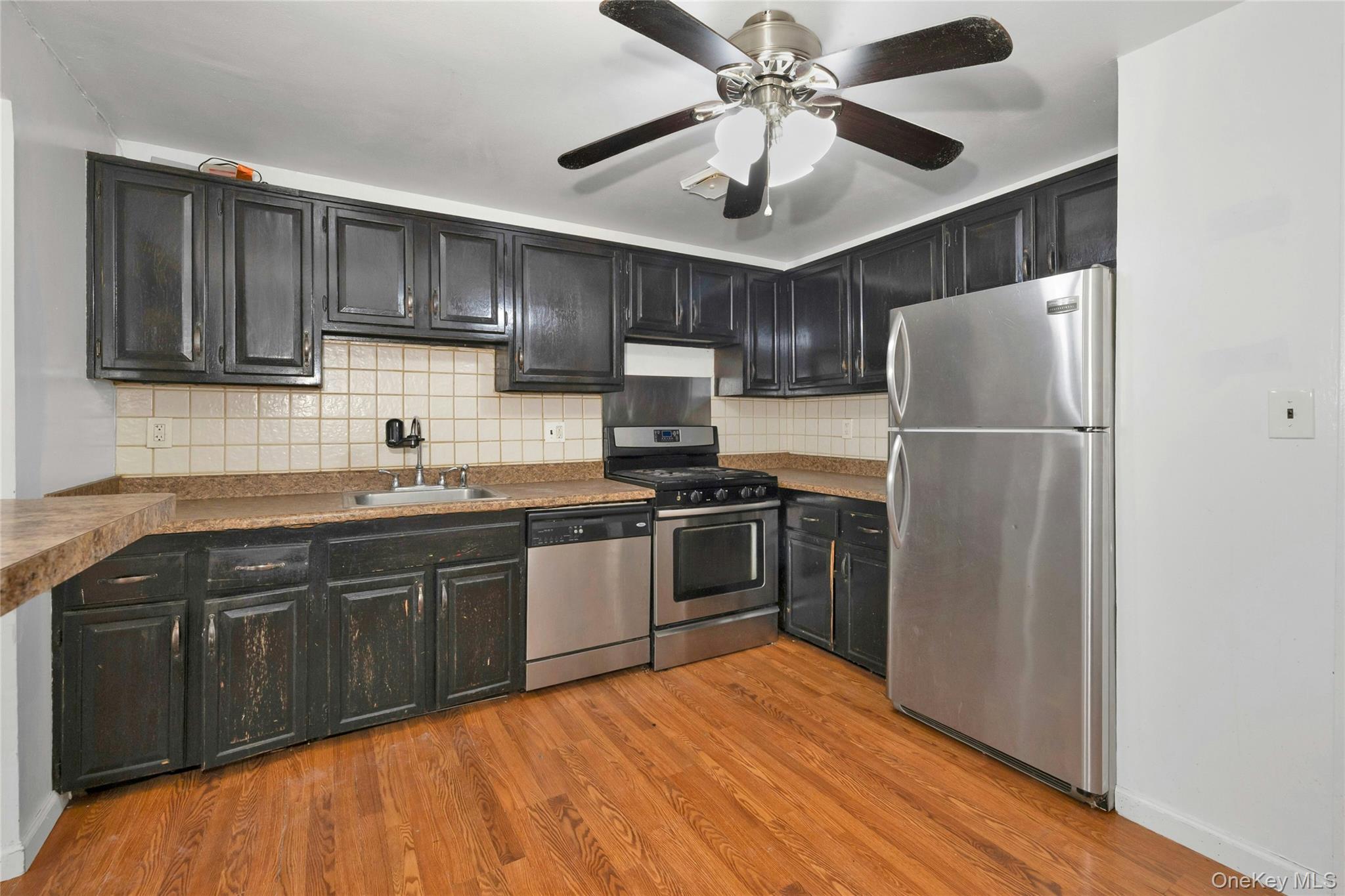 #20 photo, 252 Country Club Lane, Pomona , NY 10970