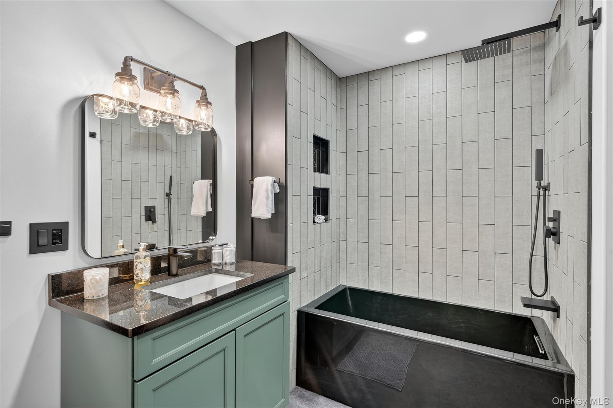 #19 photo, 805 County Road 2, Accord , NY 12404