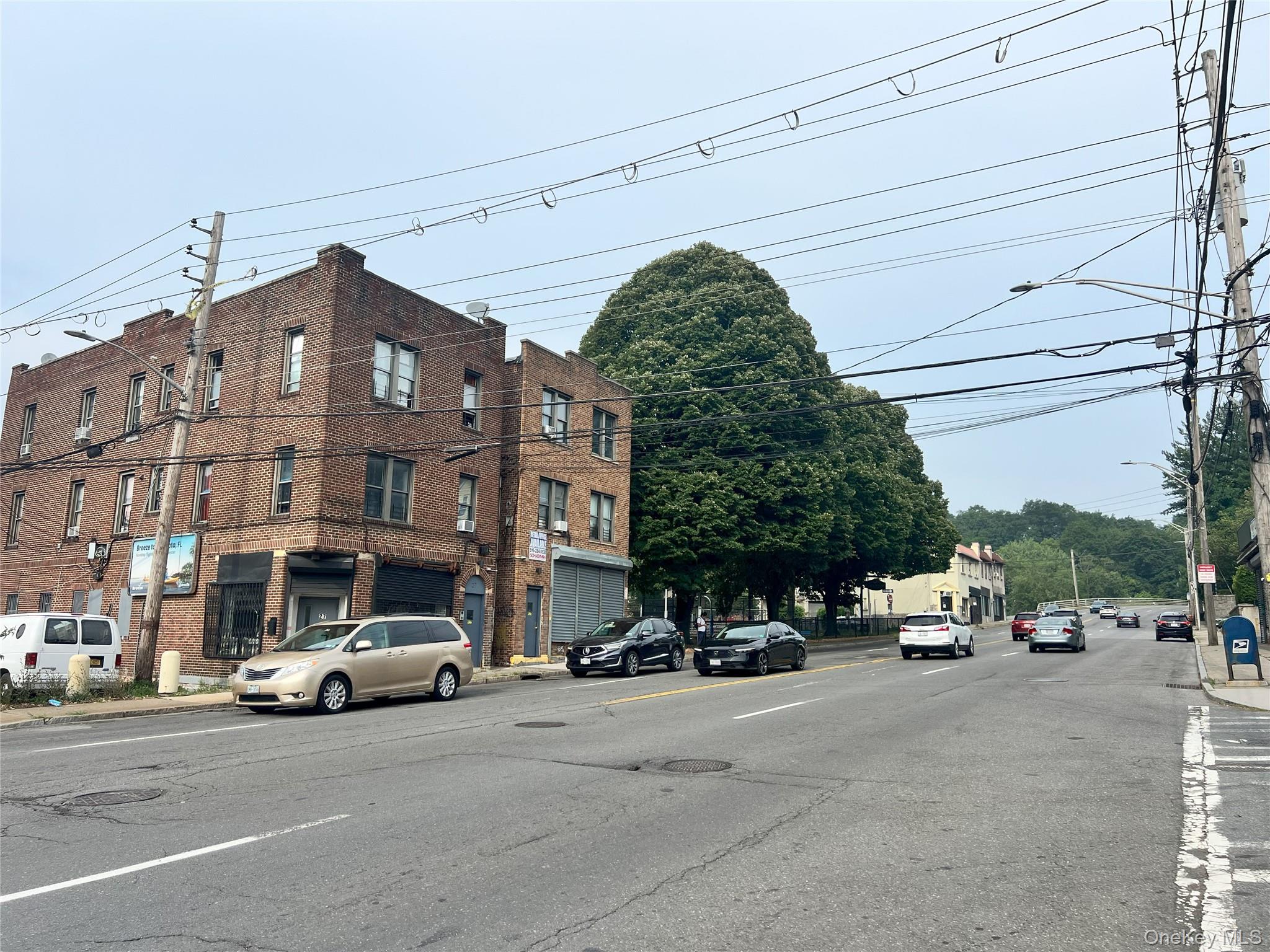 #5 photo, 35 Tuckahoe Road, Yonkers , NY 10710