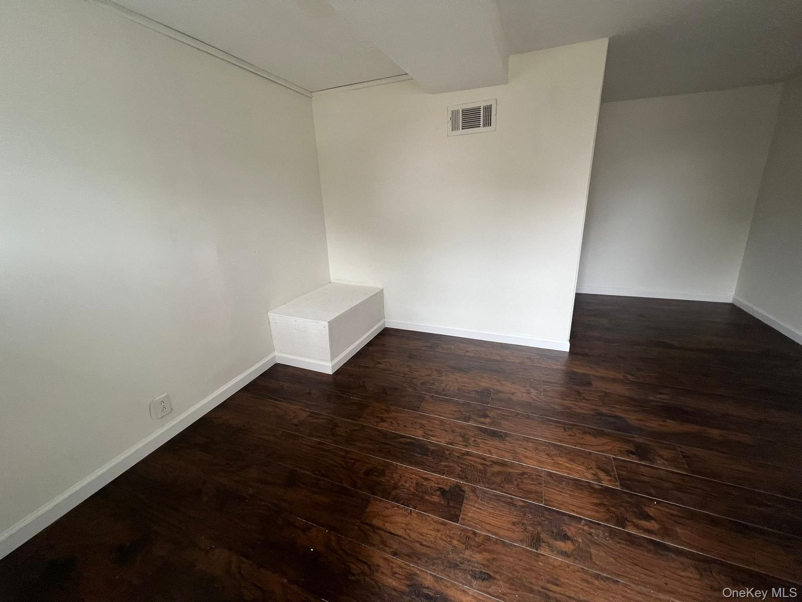 #8 photo, 62 Deer Trail, Greenwood Lake , NY 10925