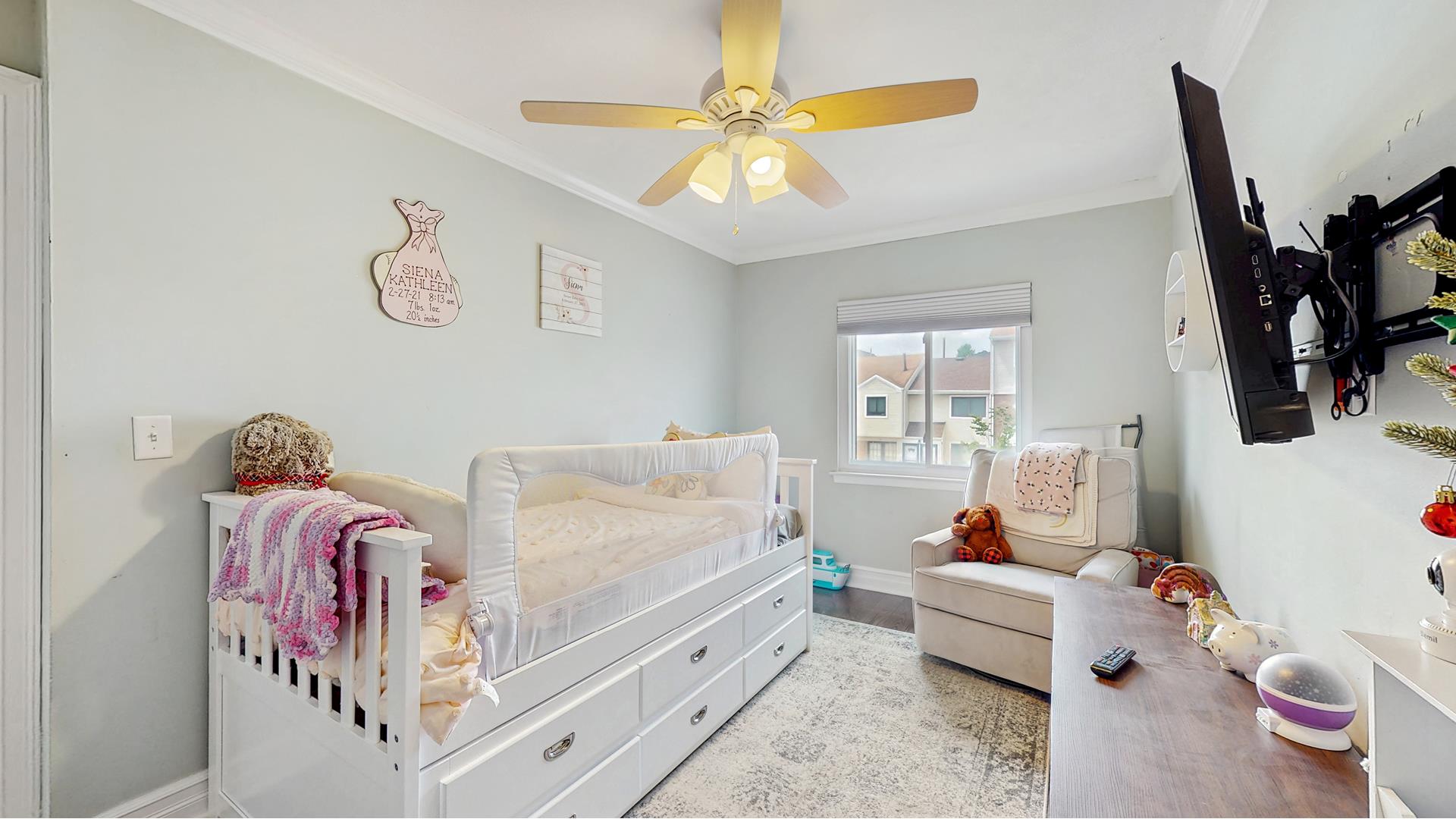 #11 photo, 45 REDWOOD Loop, New York City , NY 10309