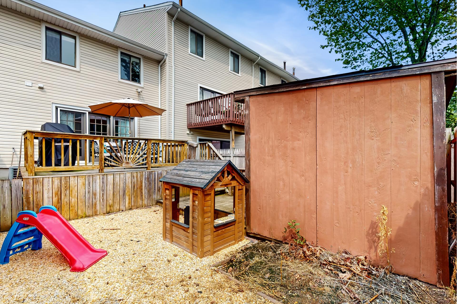 #14 photo, 45 REDWOOD Loop, New York City , NY 10309