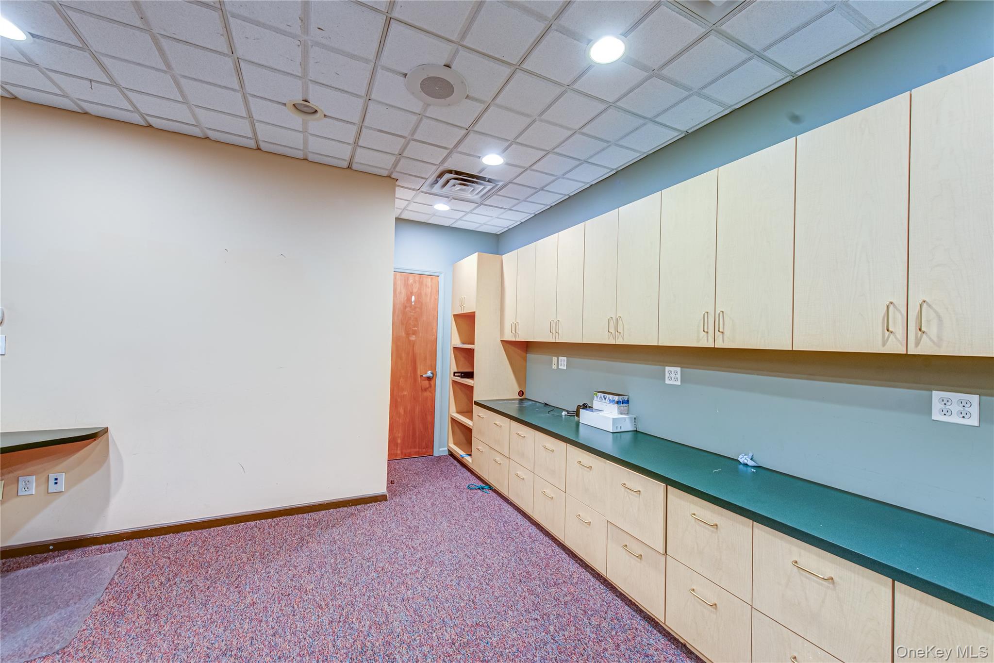 #11 photo, 63 Eastport Road, 롱 아일랜드 Eastport , NY 11941