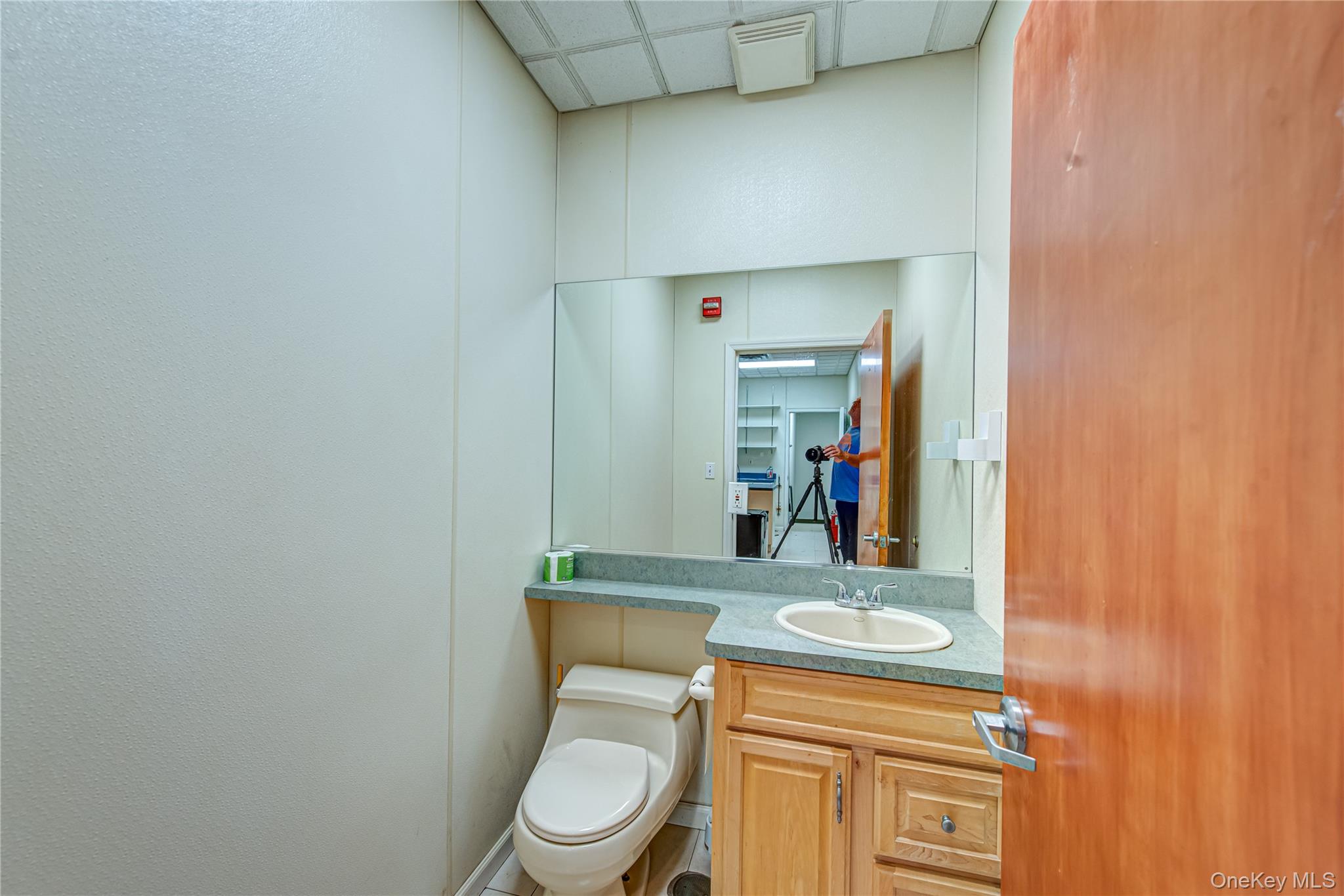 #20 photo, 63 Eastport Road, 롱 아일랜드 Eastport , NY 11941