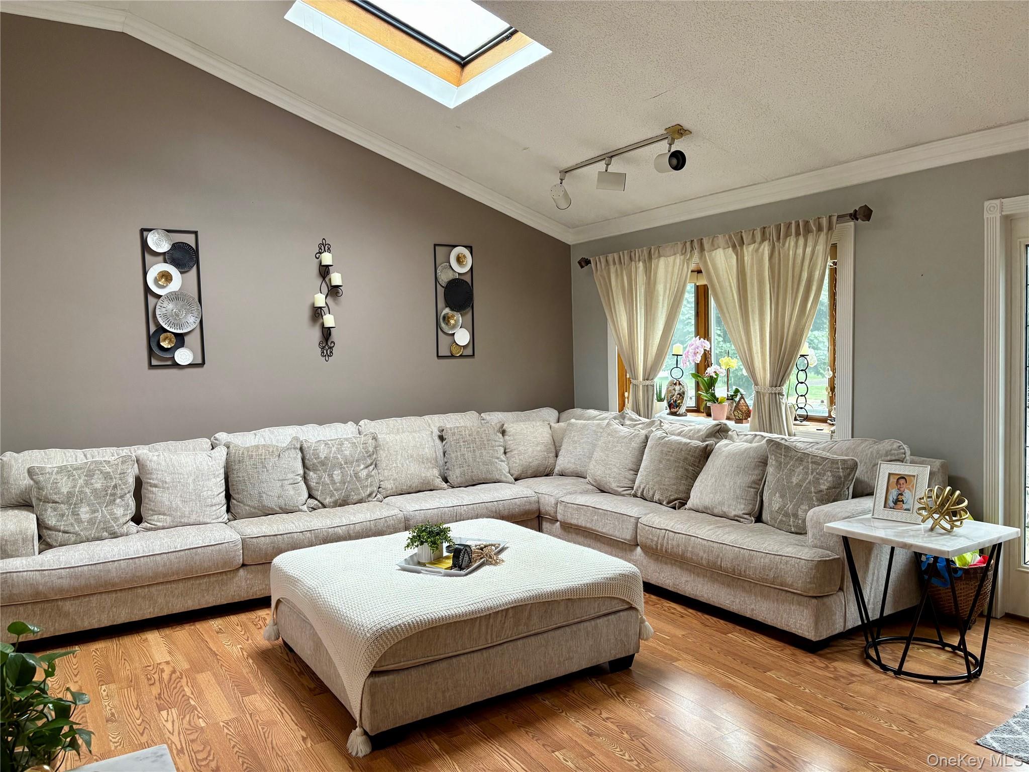 #5 photo, 10 Joanna Place, Port Jefferson Station , NY 11776