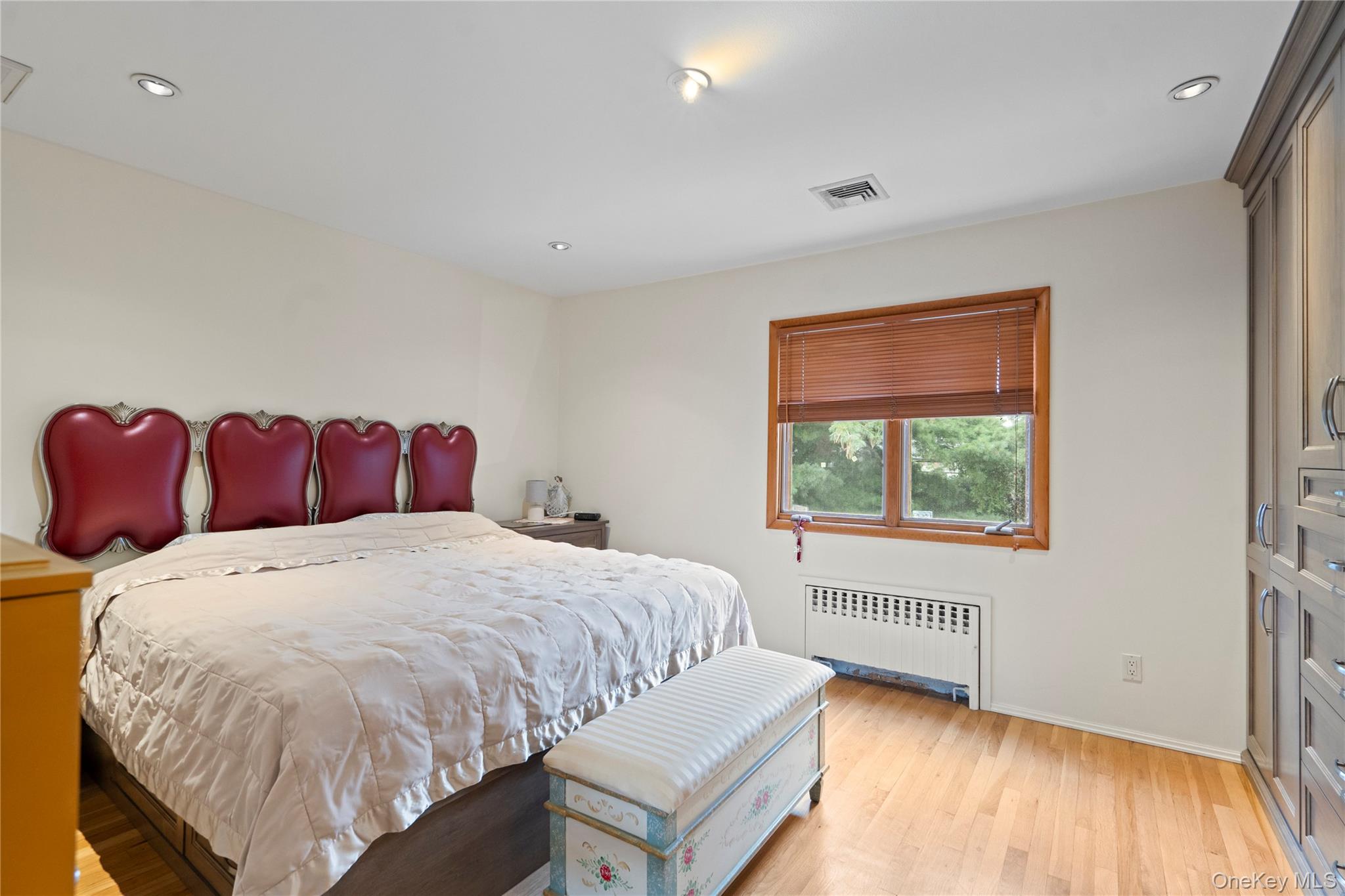 #15 photo, 33 Shelter Hill Road, ナッソー郡 Plainview , NY 11803