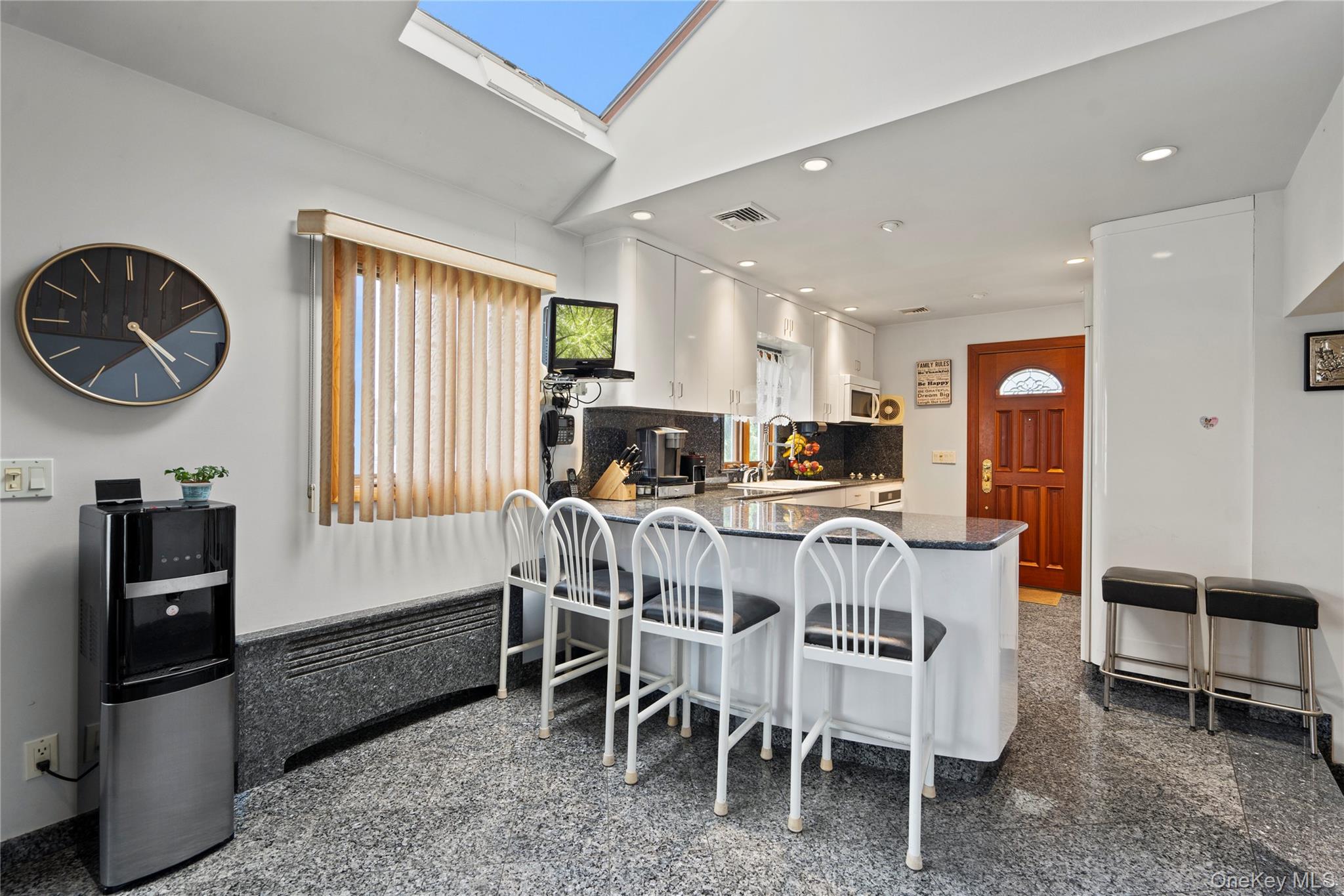 #6 photo, 33 Shelter Hill Road, ナッソー郡 Plainview , NY 11803