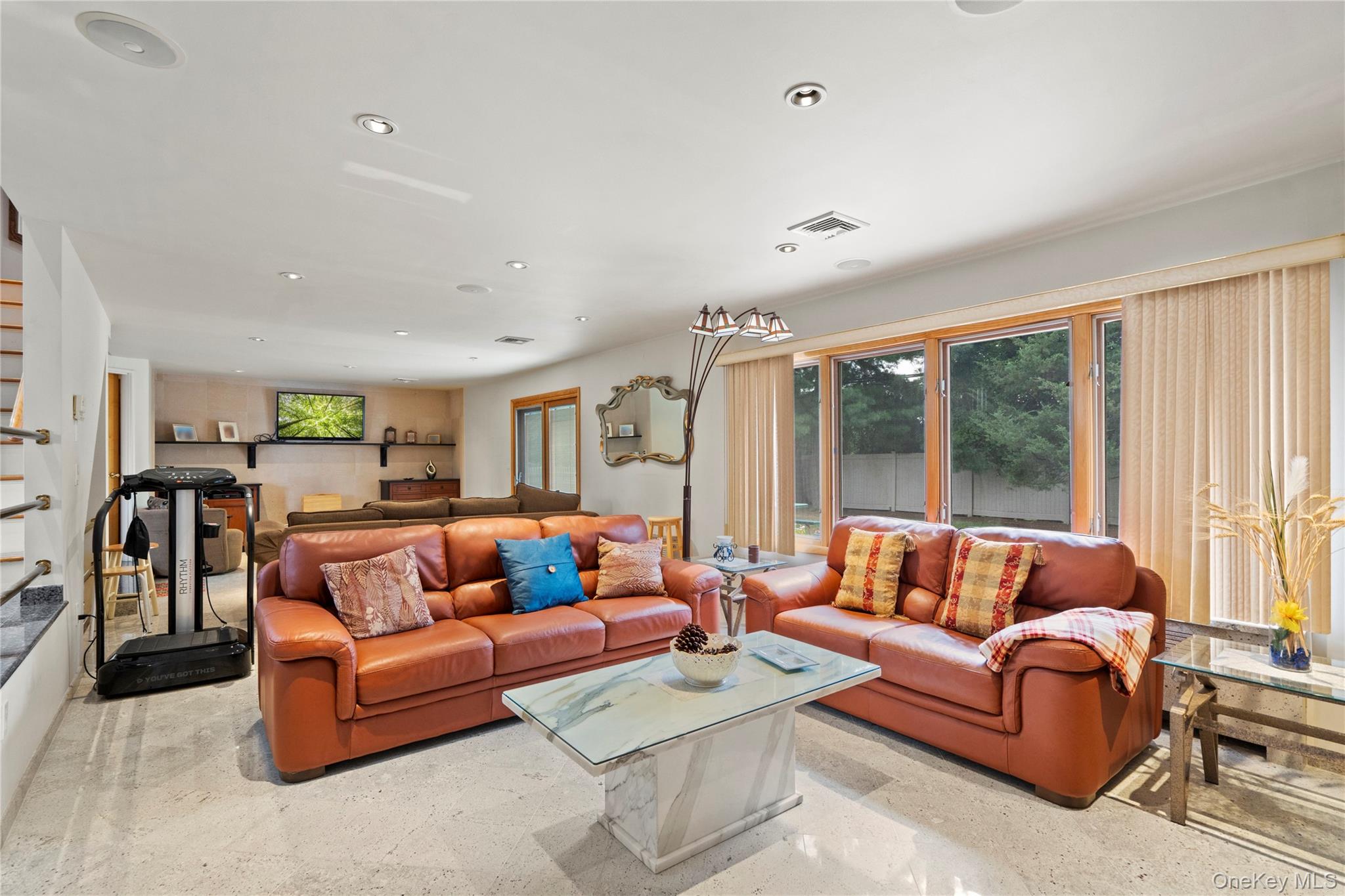 #9 photo, 33 Shelter Hill Road, ナッソー郡 Plainview , NY 11803