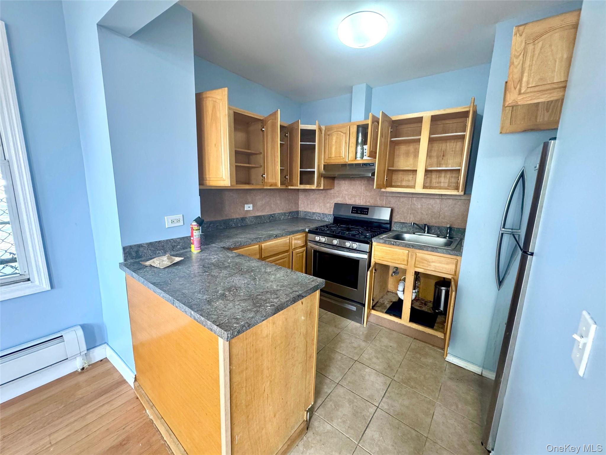 #4 photo, 14-21 121 St., College Point , NY 11356