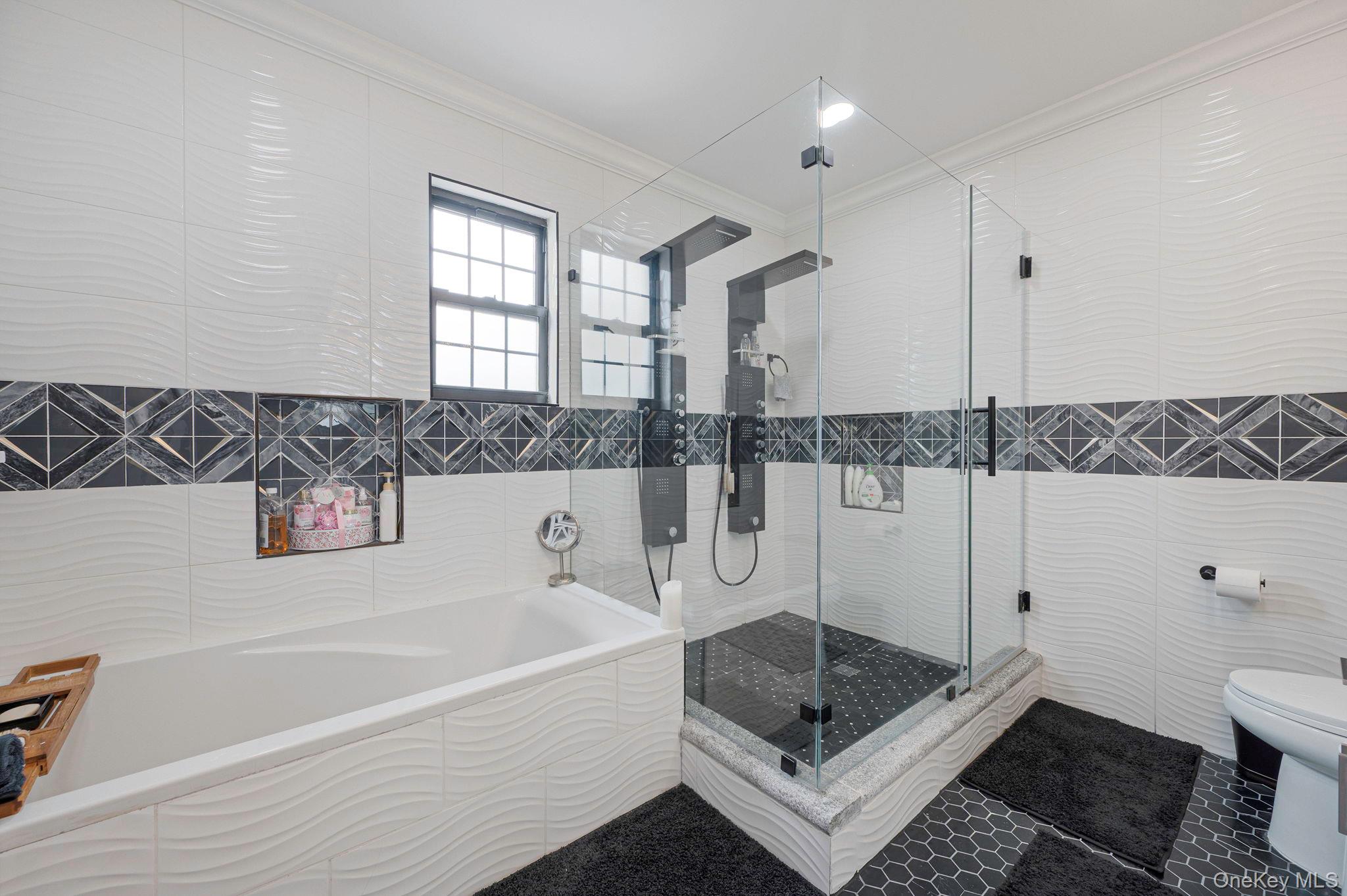 #13 photo, 183 Arthur Avenue, ナッソー郡 Floral Park , NY 11001