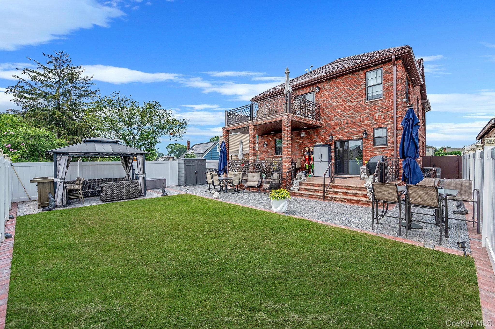 #15 photo, 183 Arthur Avenue, ナッソー郡 Floral Park , NY 11001