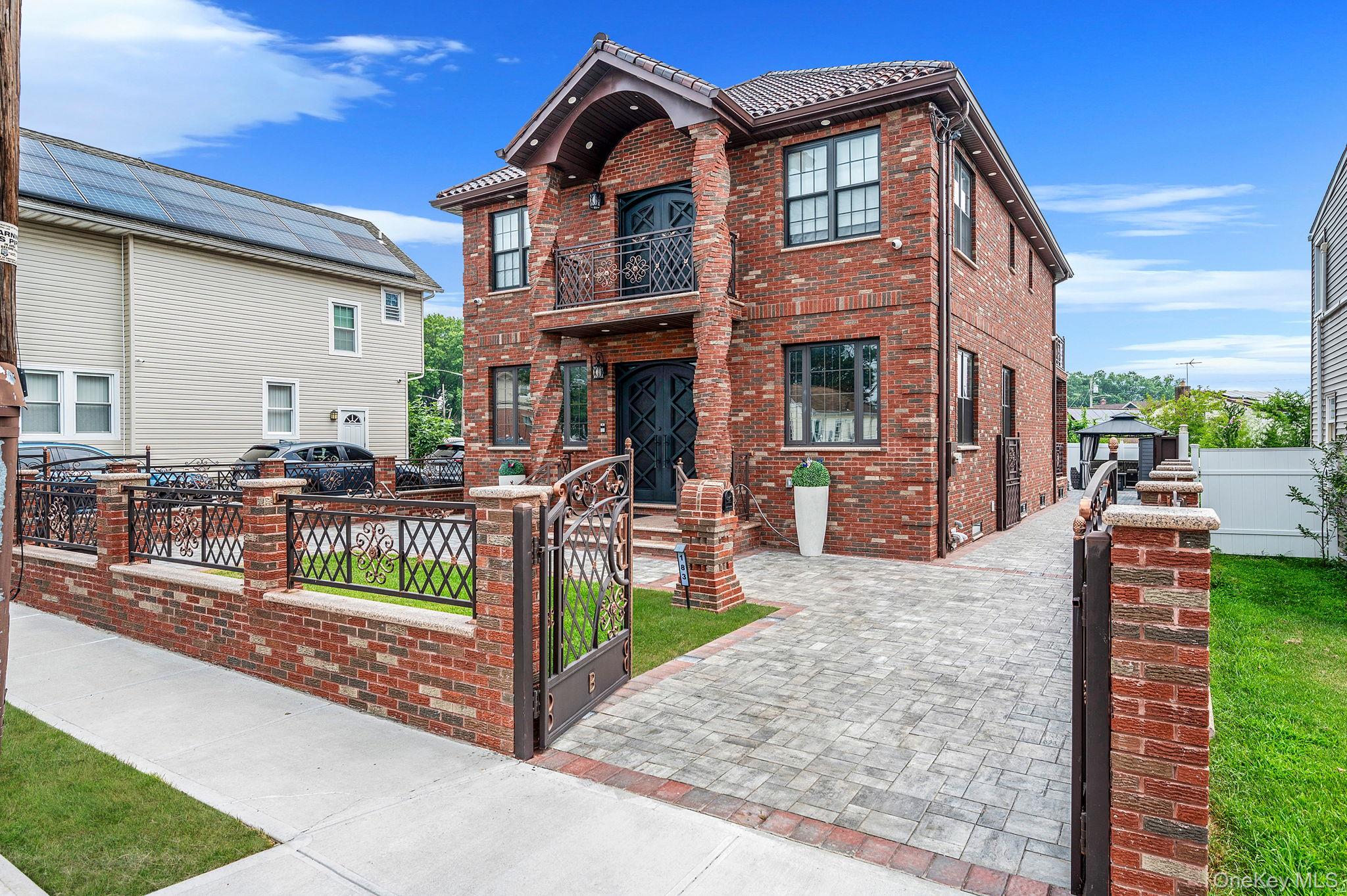 #18 photo, 183 Arthur Avenue, ナッソー郡 Floral Park , NY 11001