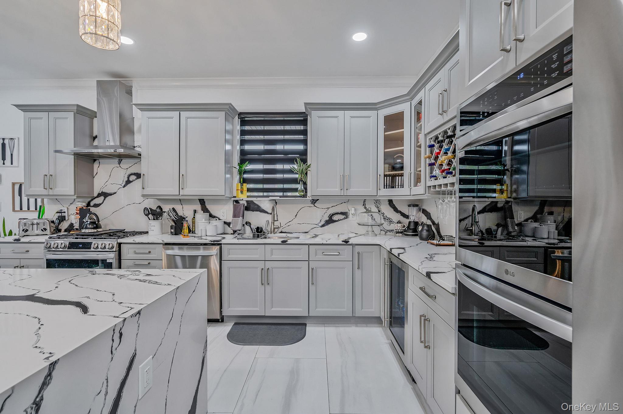 #5 photo, 183 Arthur Avenue, ナッソー郡 Floral Park , NY 11001