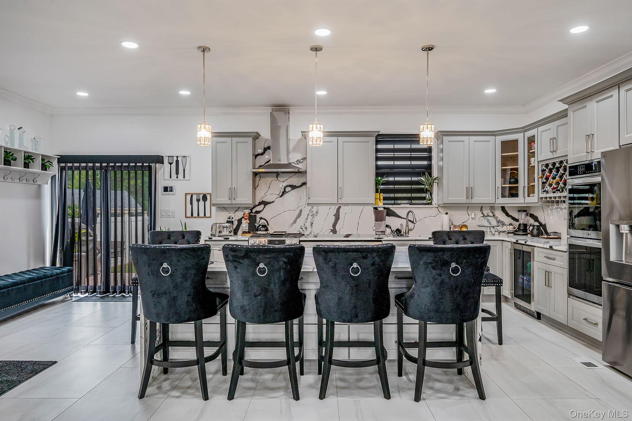 #7 photo, 183 Arthur Avenue, ナッソー郡 Floral Park , NY 11001