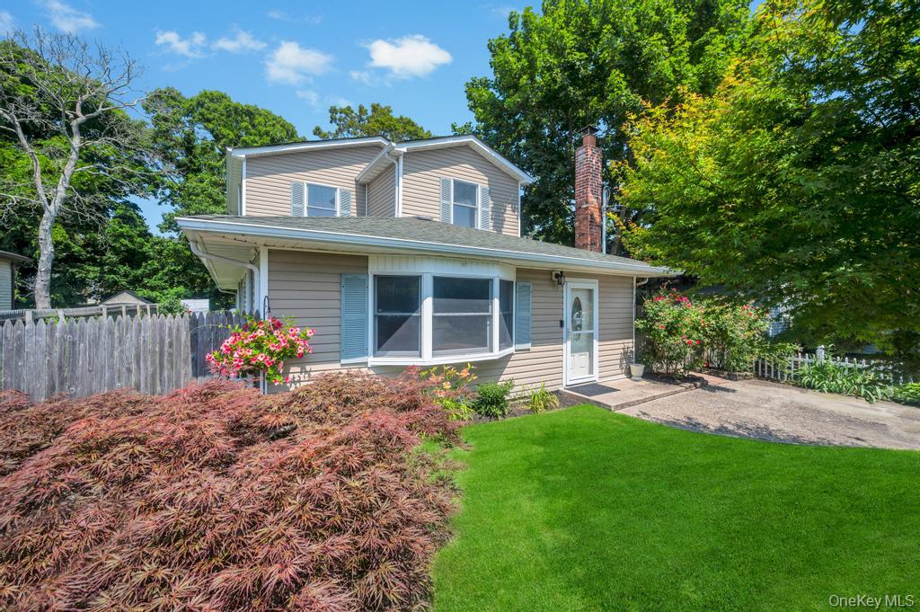 #1 photo, 73 Saint George Drive, سوفولك Shirley , NY 11967