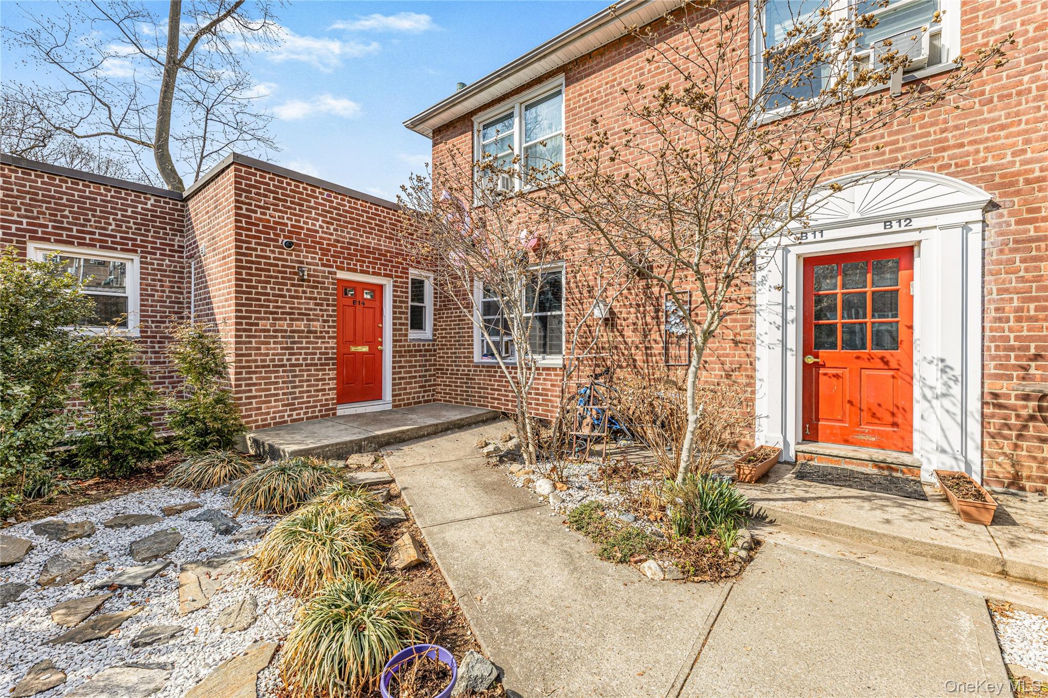 #18 photo, 4601 Henry Hudson Parkway, Bronx , NY 10471