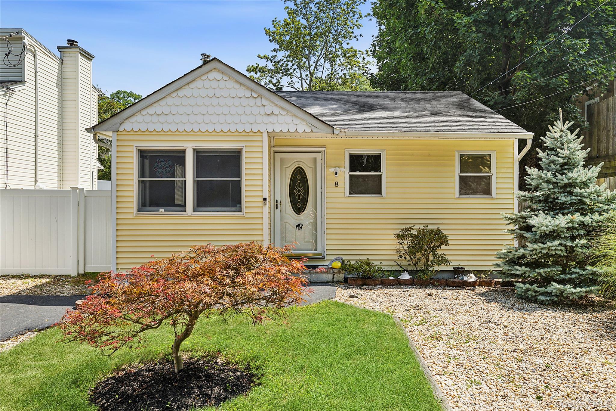 #1 photo, 8 Dogwood Road, サフォーク郡 Rocky Point , NY 11778