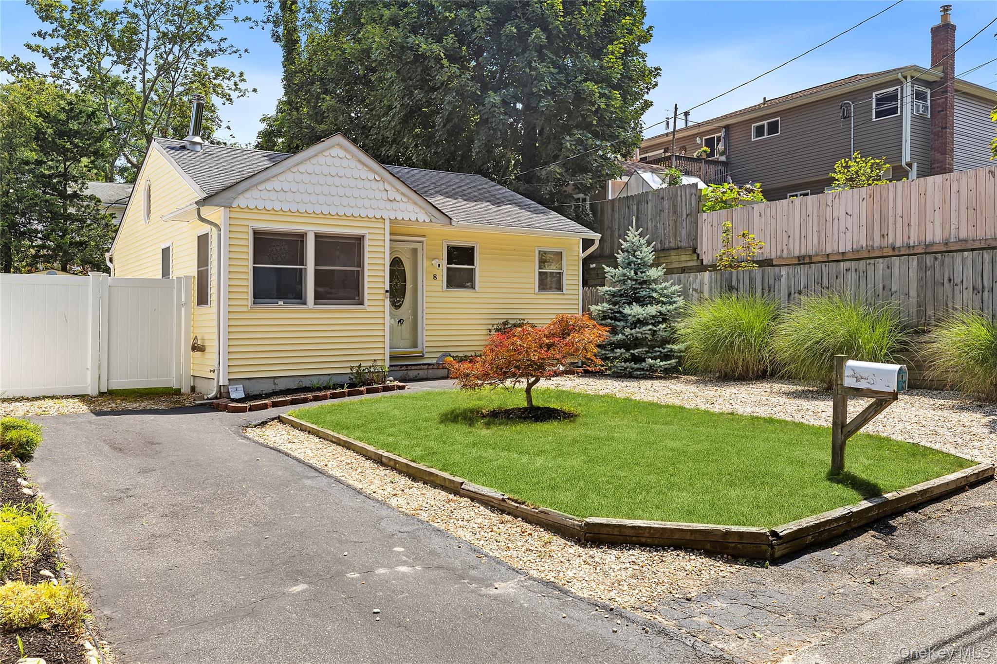 #2 photo, 8 Dogwood Road, サフォーク郡 Rocky Point , NY 11778