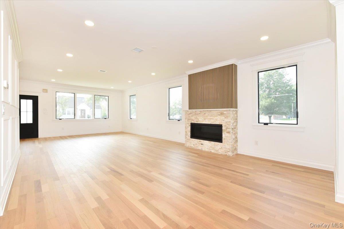 #6 photo, 147 Norman Street, ナッソー郡 New Hyde Park , NY 11040