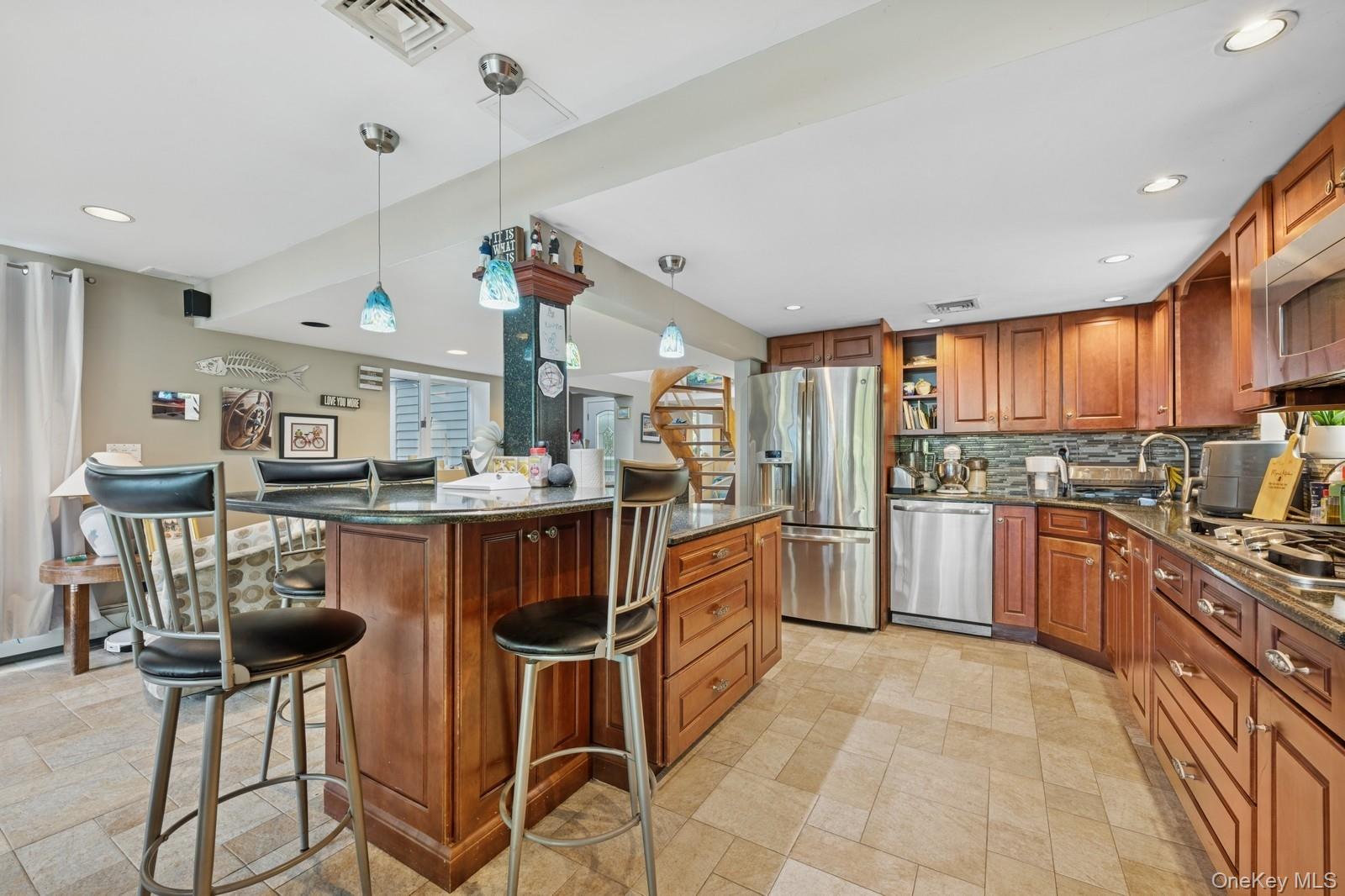 #16 photo, 101 Bay Street, ナッソー郡 East Atlantic Beach , NY 11561