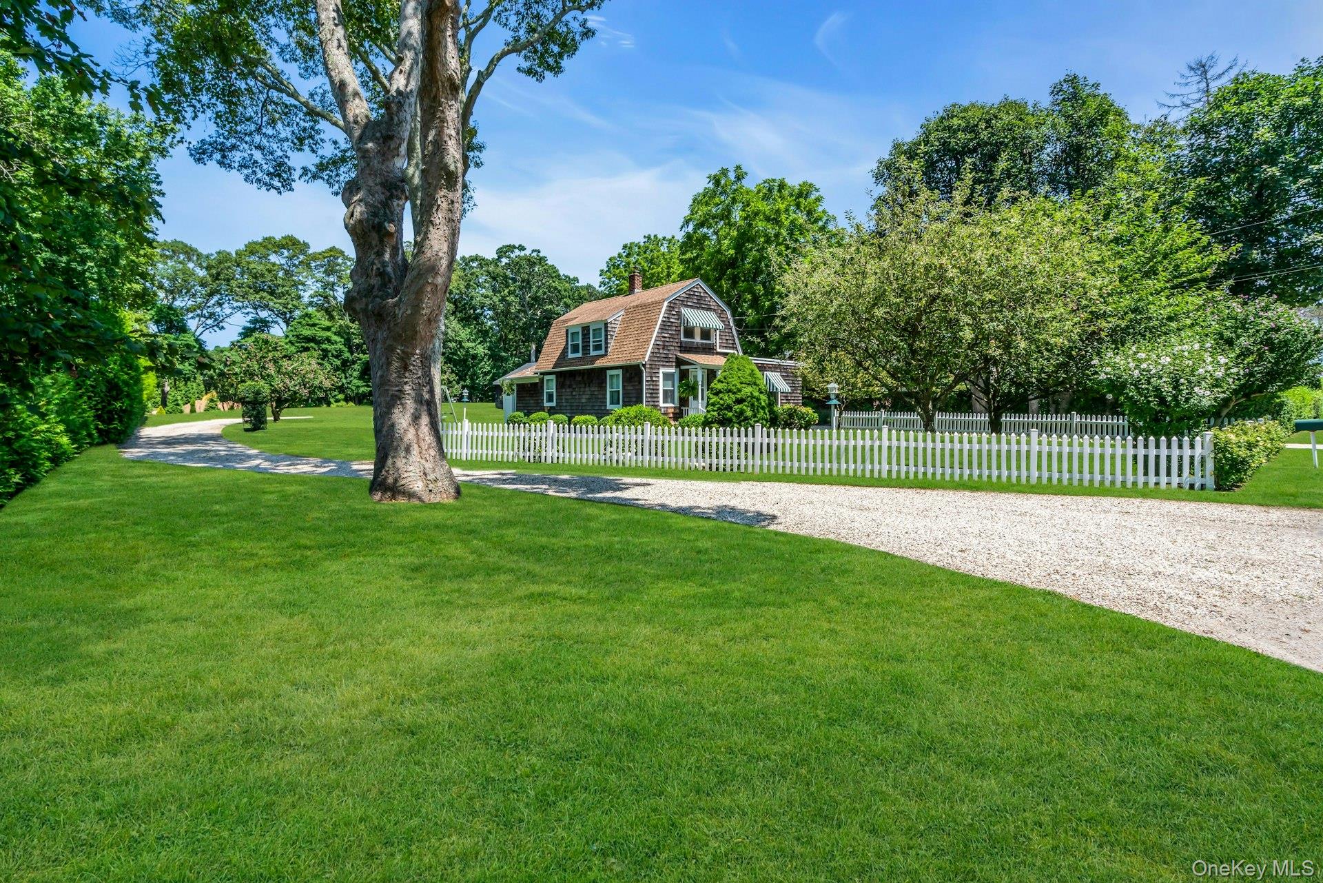 #1 photo, 107 Sebonac Road, サフォーク郡 Southampton , NY 11968