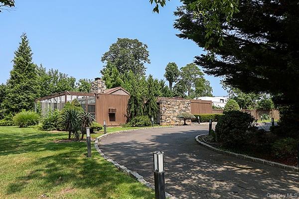 #1 photo, 145 Arrandale Avenue, ナッソー郡 Great Neck , NY 11024