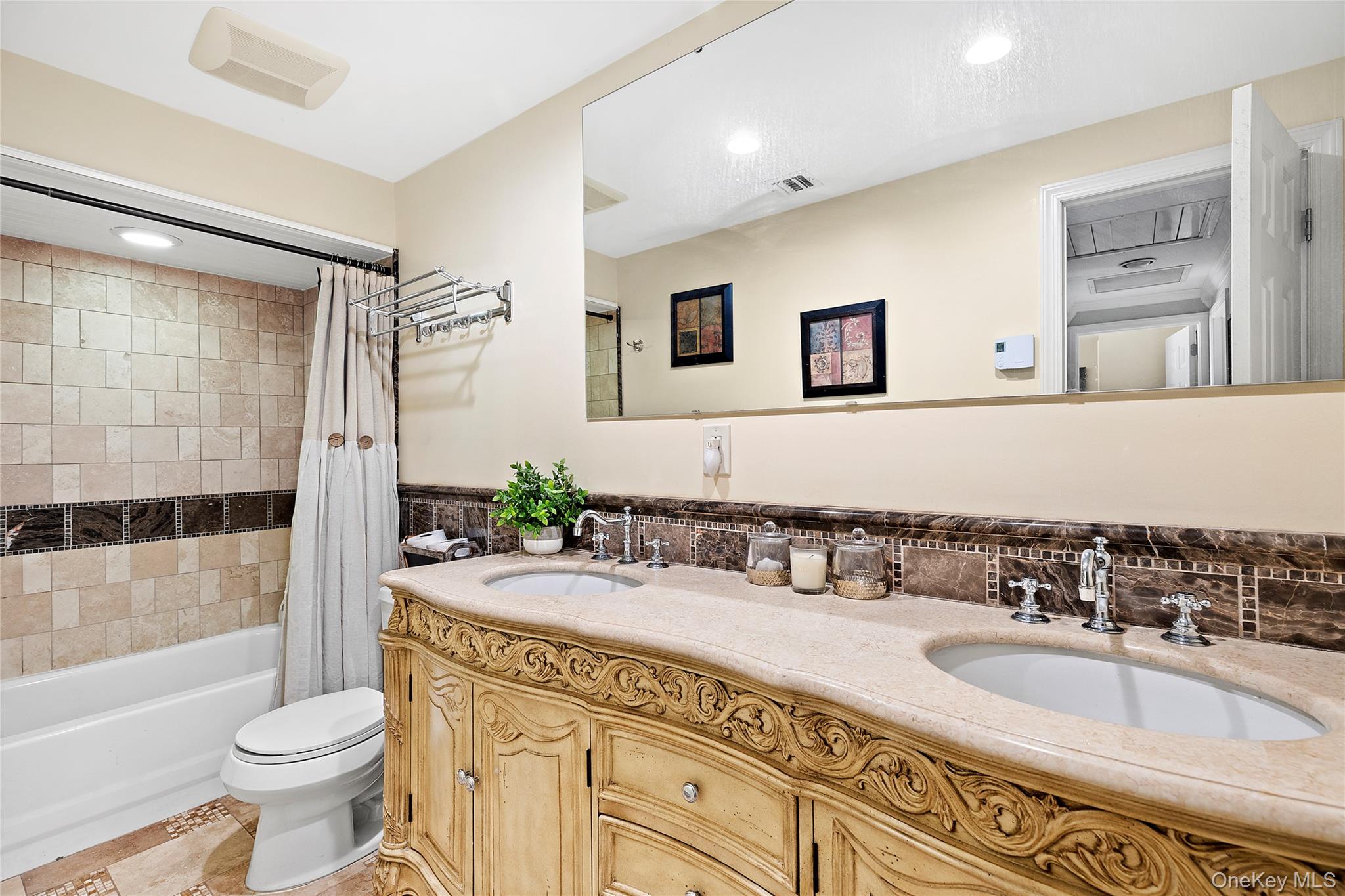 #13 photo, 46 S Howell Avenue, Centereach , NY 11720