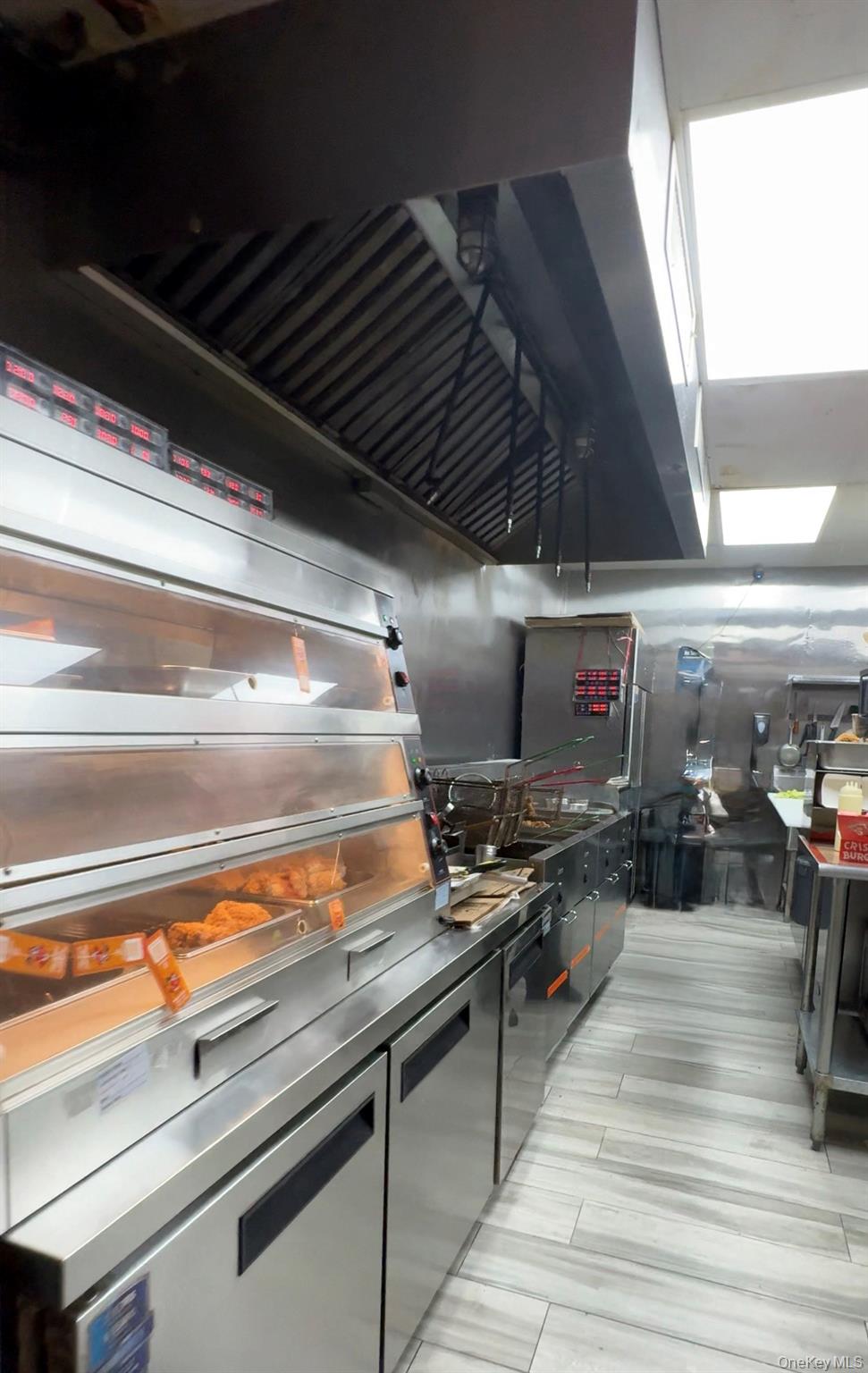 #3 photo, 36-17 Main Street, クイーンズ区 Flushing , NY 11354