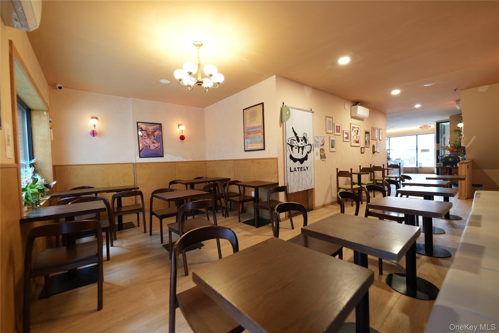 #4 photo, 2308 44th Drive, クイーンズ区 Long Island City , NY 11101