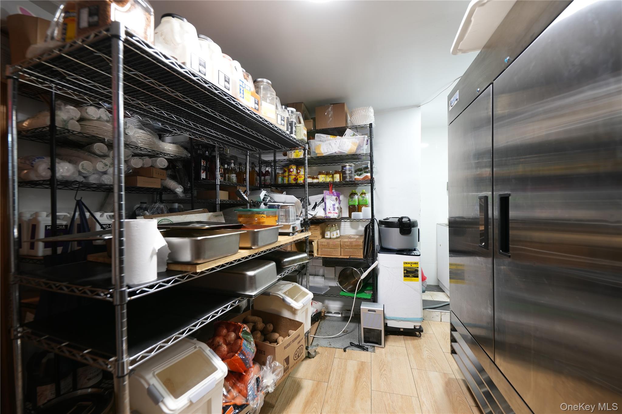 #9 photo, 2308 44th Drive, クイーンズ区 Long Island City , NY 11101