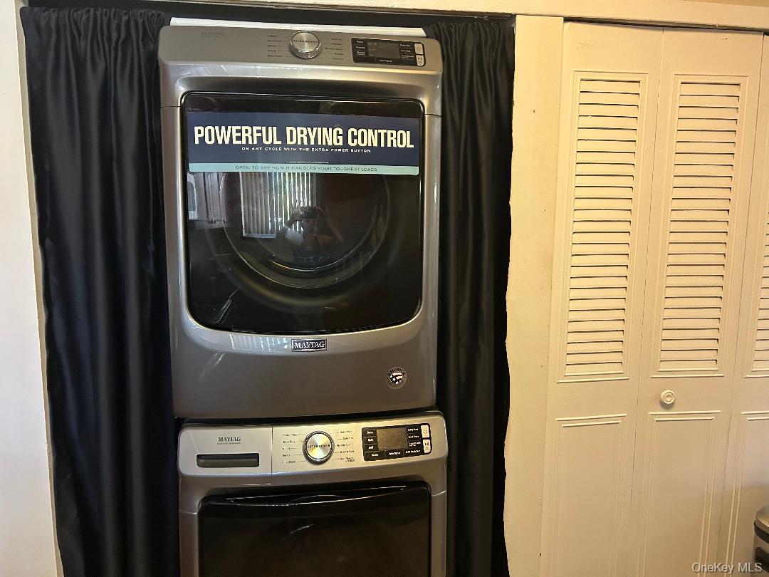 #8 photo, 228 Feller Drive, Central Islip , NY 11722