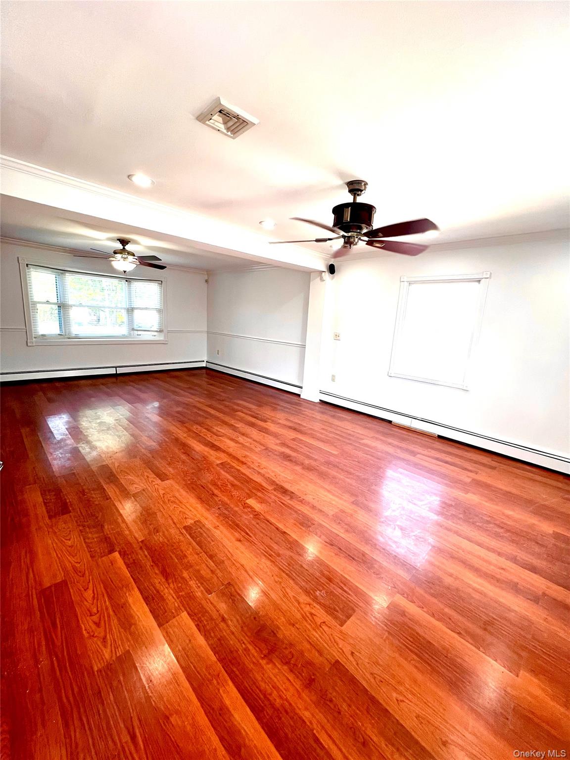 #10 photo, 63 Anchor Lane, Levittown , NY 11756