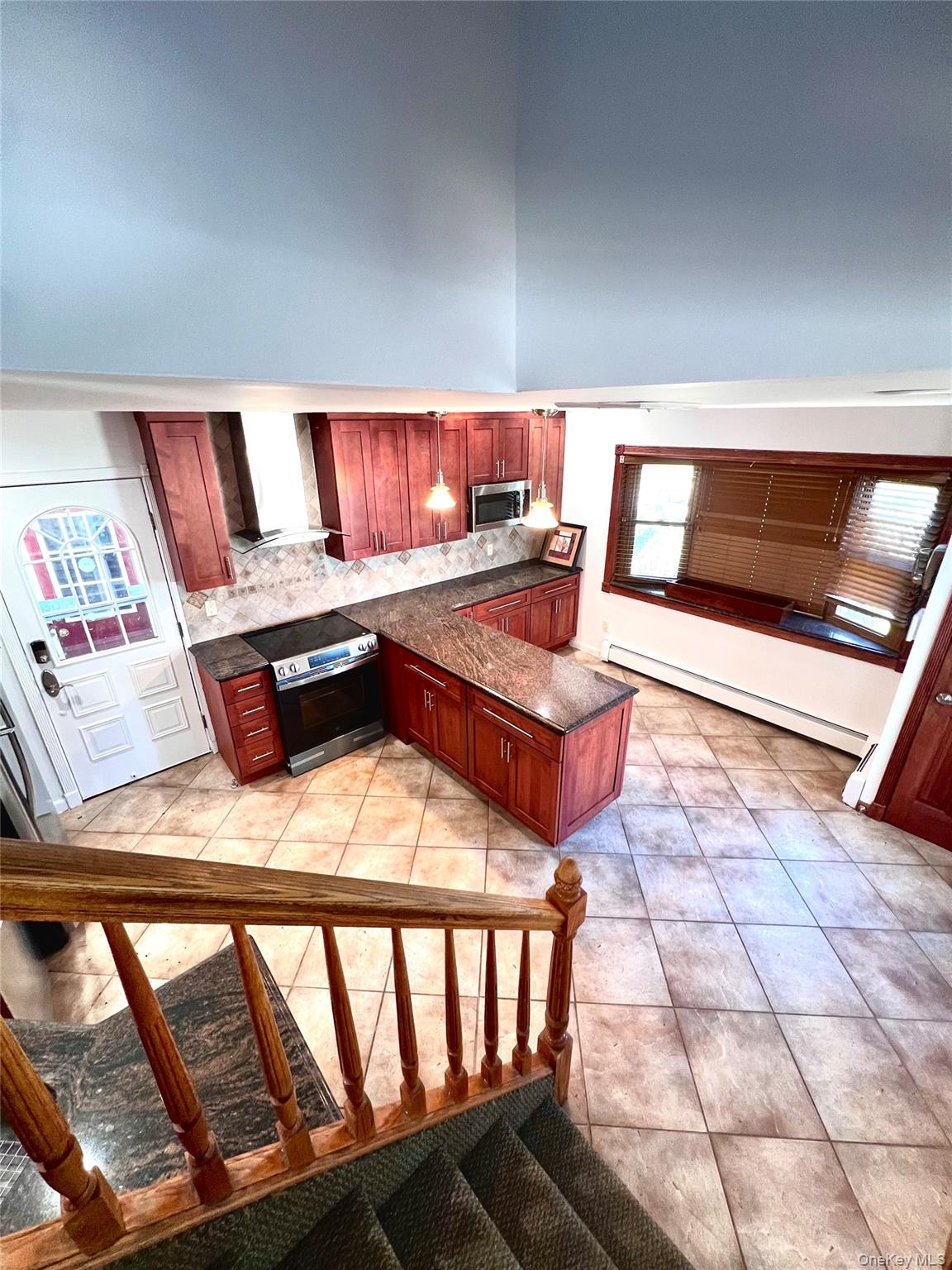 #4 photo, 63 Anchor Lane, Levittown , NY 11756