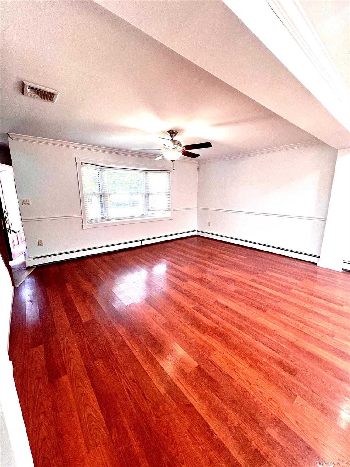 #9 photo, 63 Anchor Lane, Levittown , NY 11756