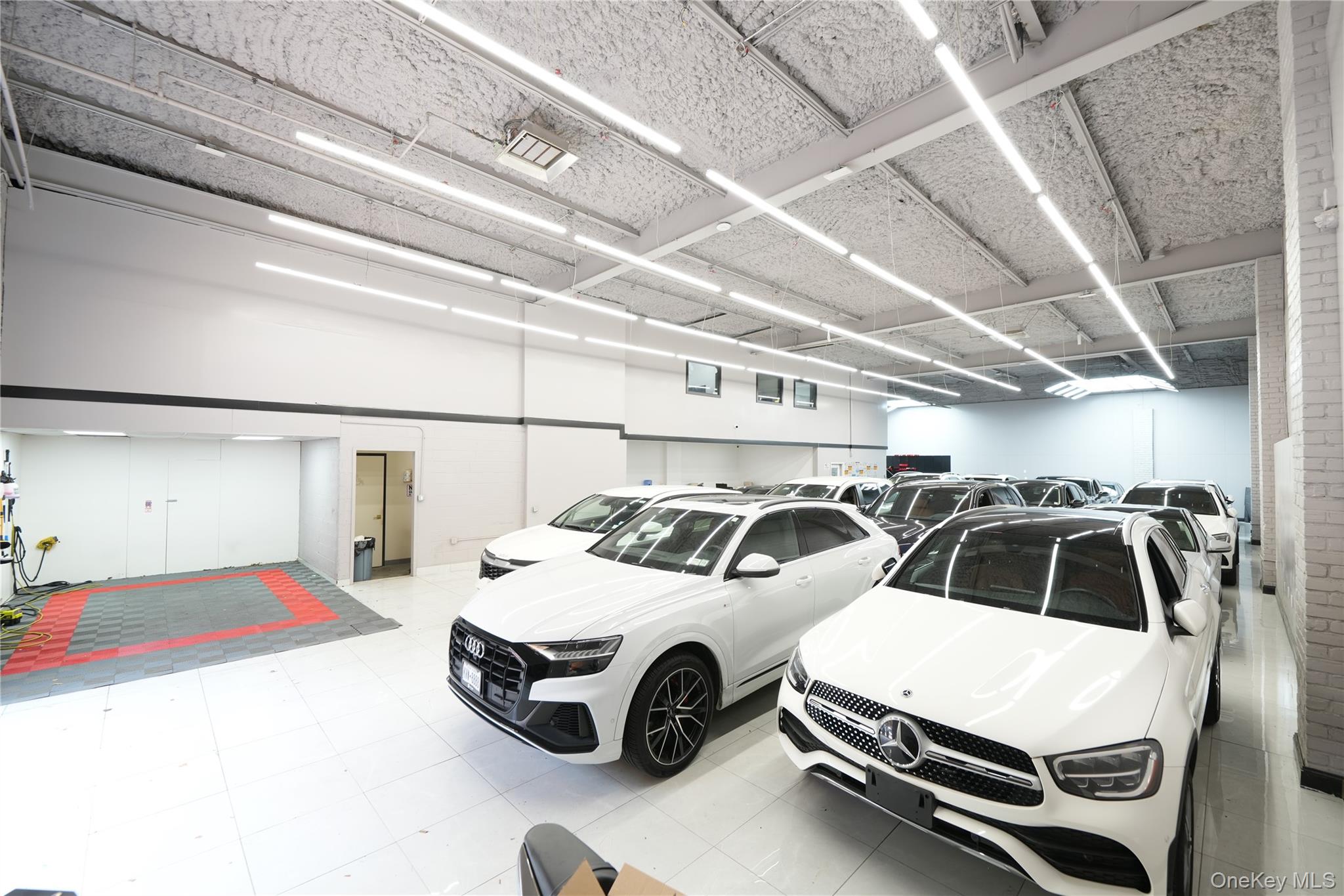 #2 photo, 21-52 45th Avenue, クイーンズ区 Long Island City , NY 11101