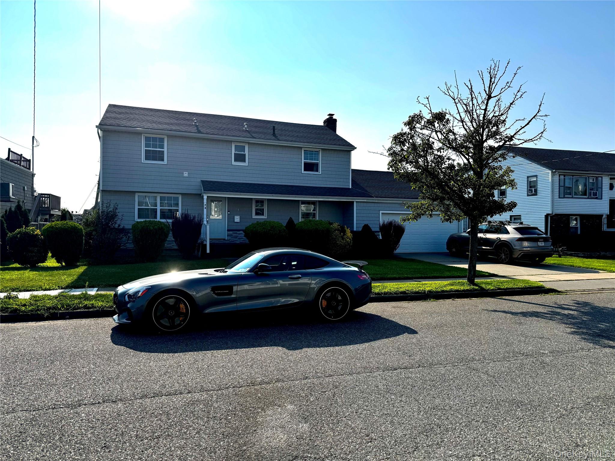 #1 photo, 74 Lester Avenue, नासाउ काउंटी Freeport , NY 11520