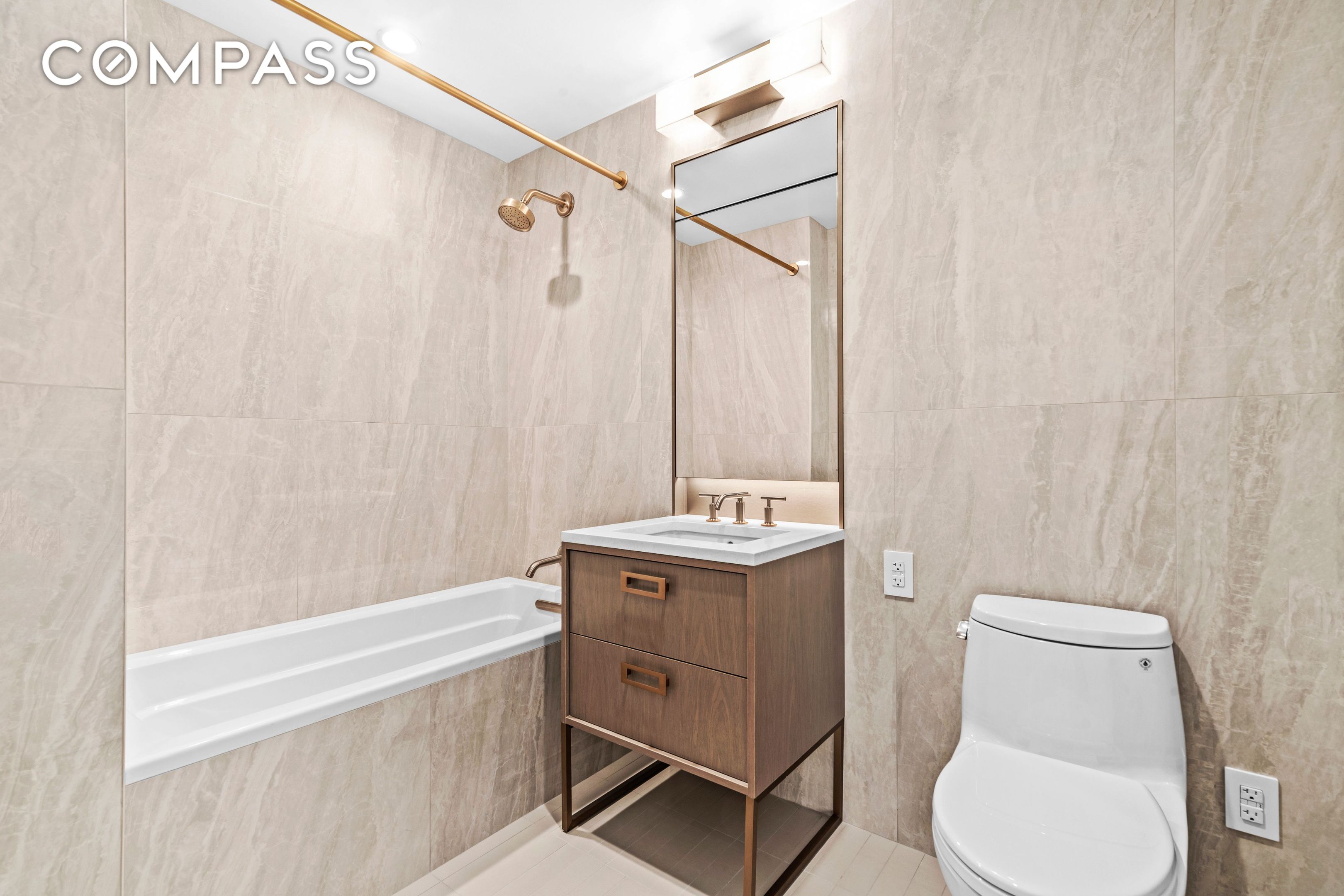 #4 photo, Long Island City, Long Island City , NY 11101