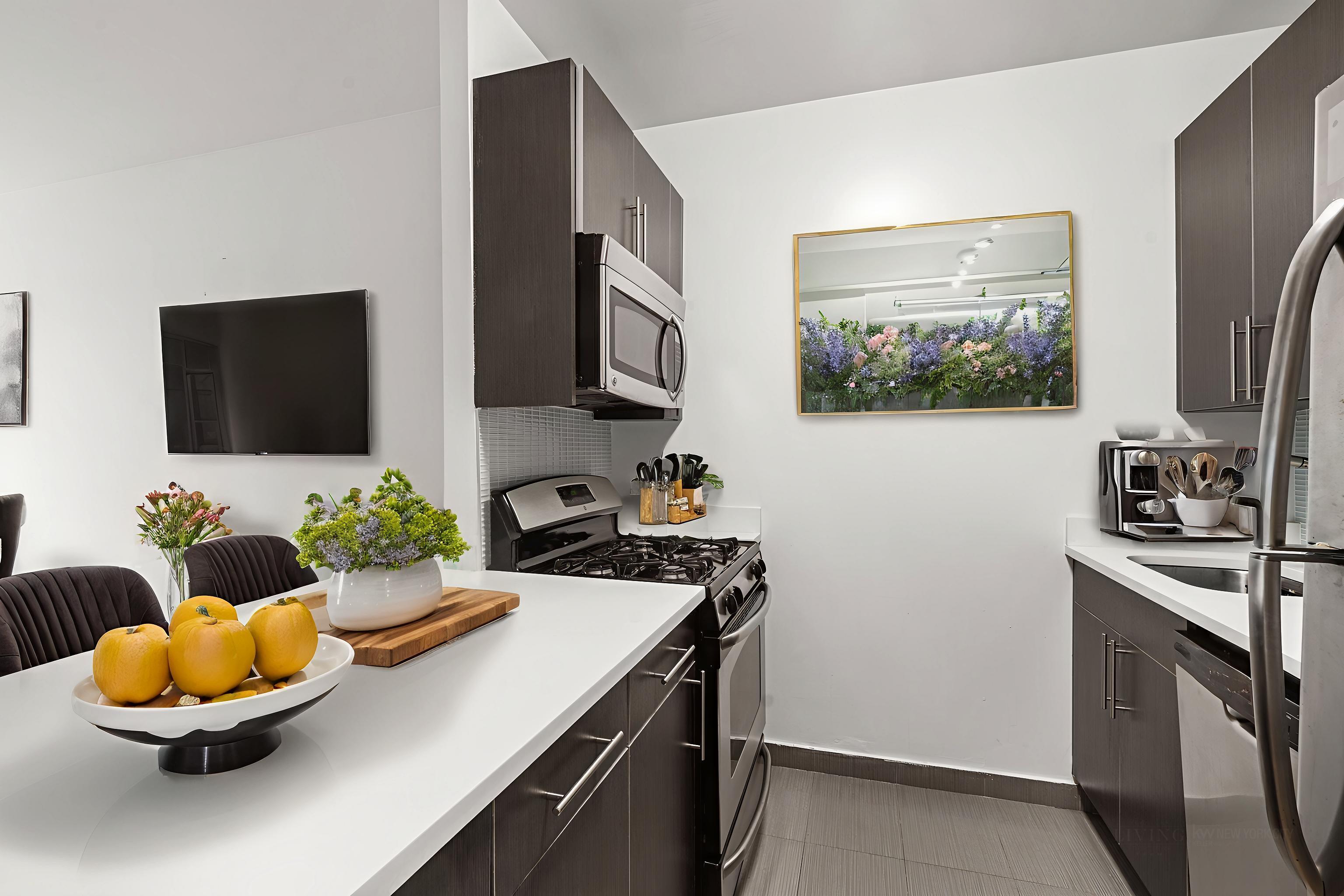 #4 photo, 200 Water Street, マンハッタン Financial District , NY 10038