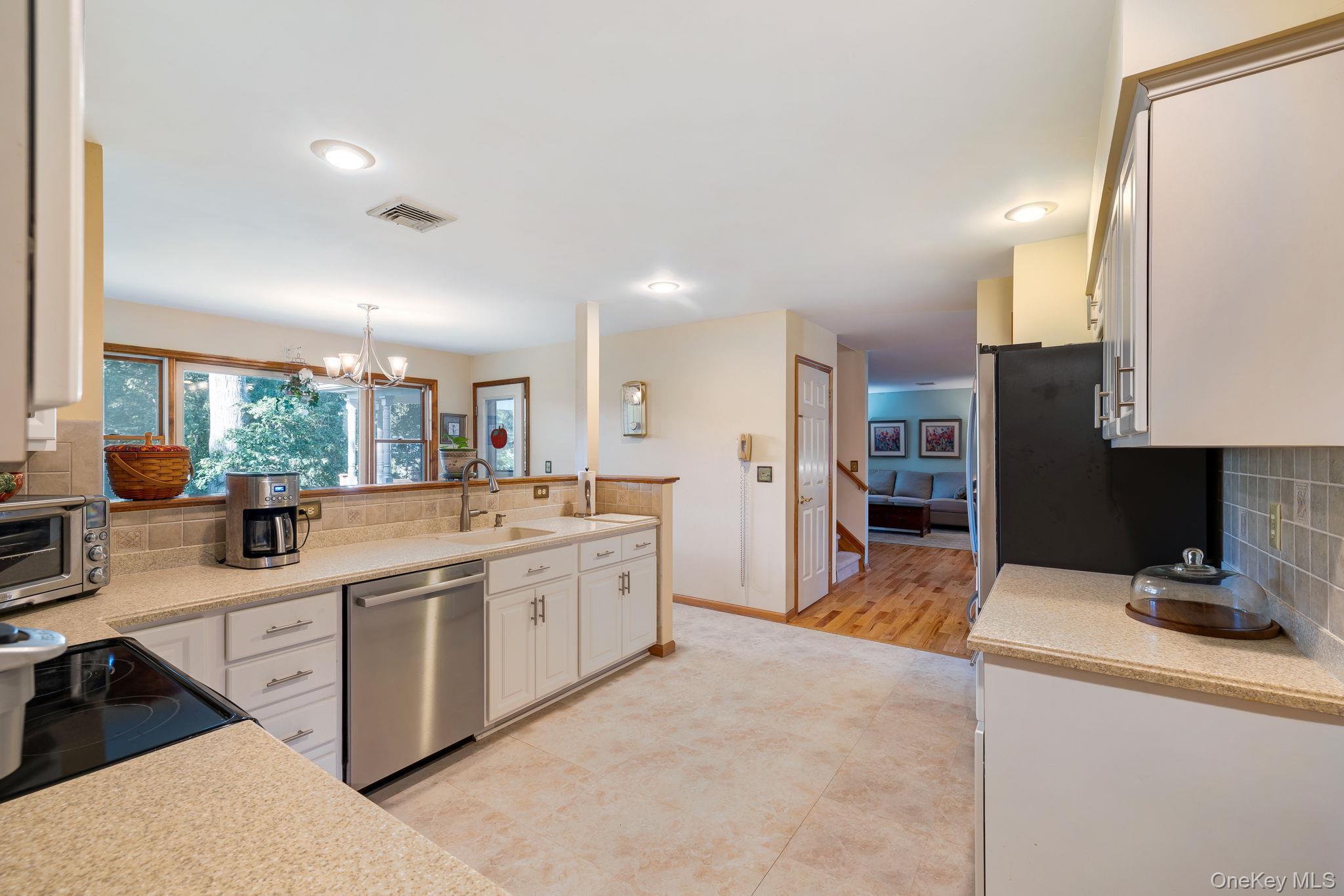 #14 photo, 24 Hillcrest Drive, Salisbury Mills , NY 12577