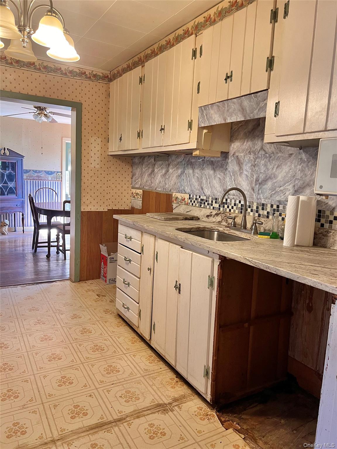 #10 photo, 135 Viola Street, Wallkill , NY 12589