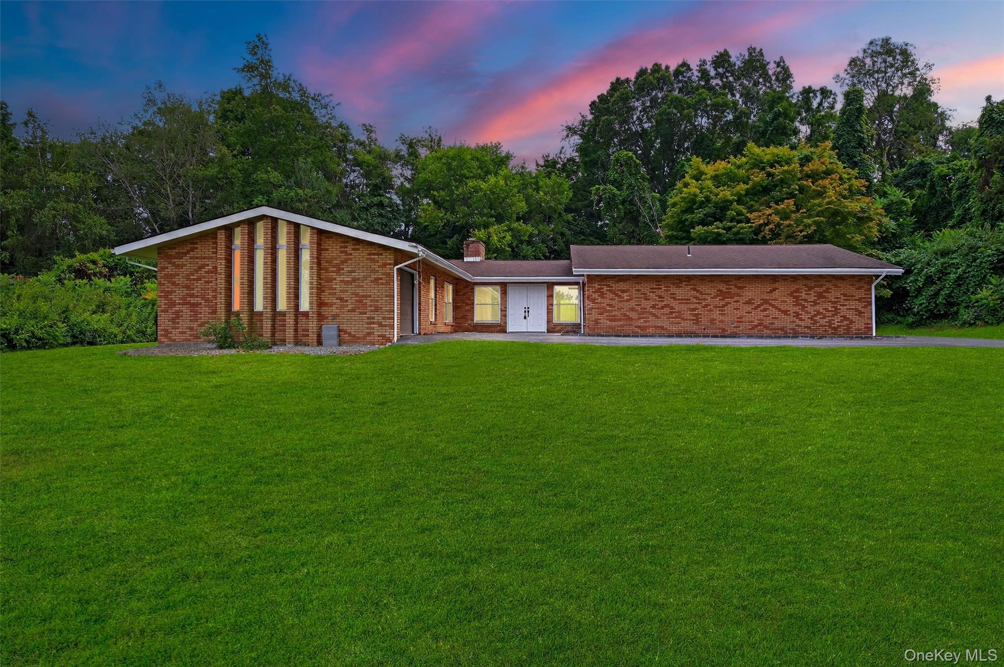 #1 photo, 7 Penny Lane, Marlboro , NY 12542