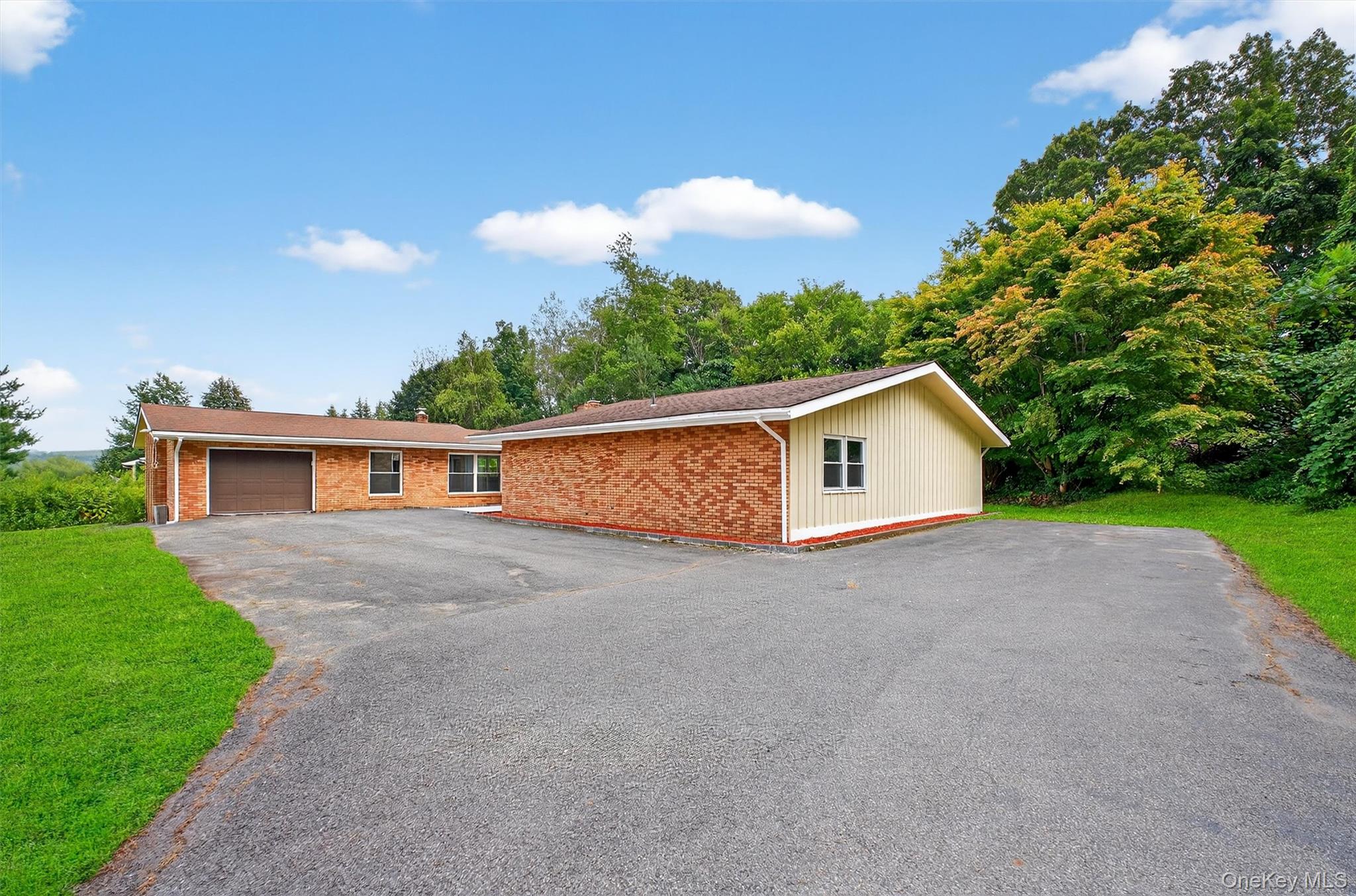 #5 photo, 7 Penny Lane, Marlboro , NY 12542