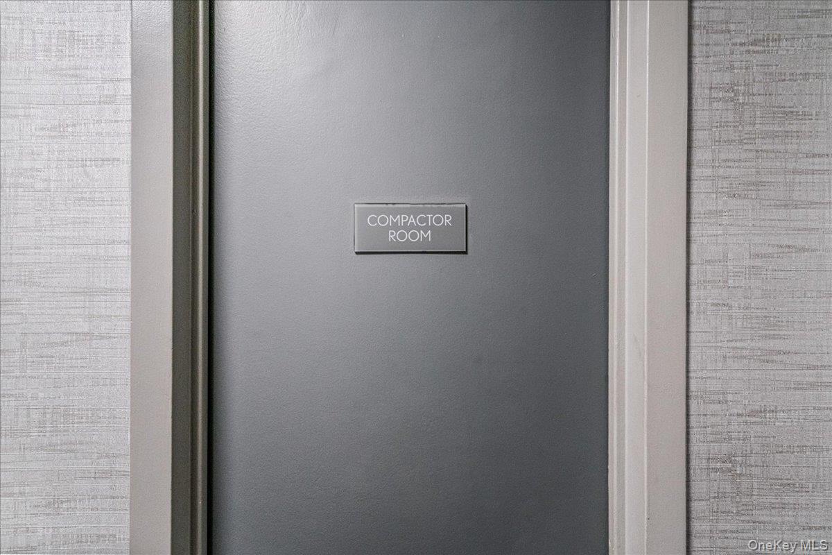 #16 photo, 17-85 215th Street, クイーンズ区 Bayside , NY 11360