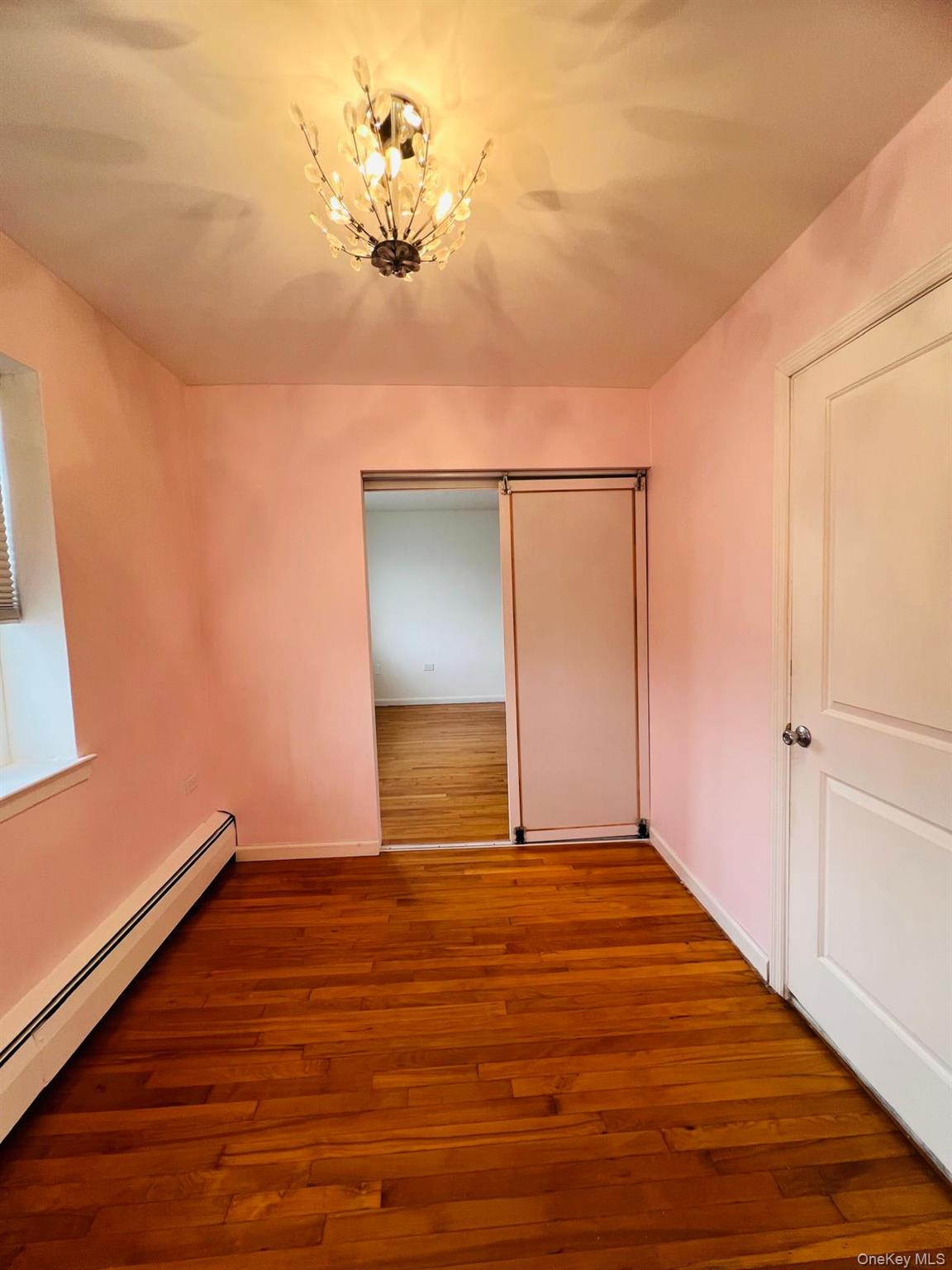 #13 photo, 9910 60th Avenue, クイーンズ区 Corona , NY 11368