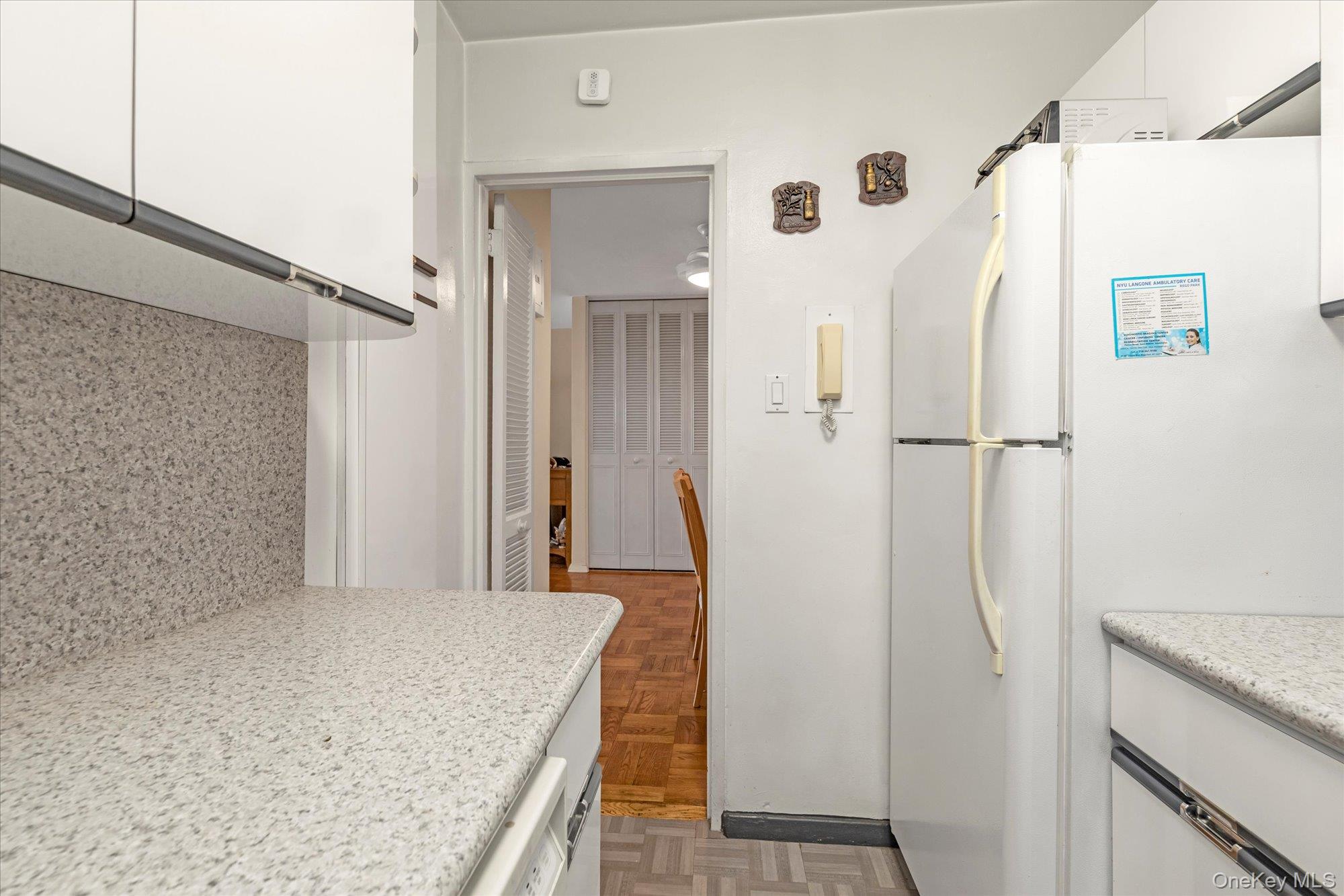 #6 photo, 102-30 66th Road, クイーンズ区 Forest Hills , NY 11375