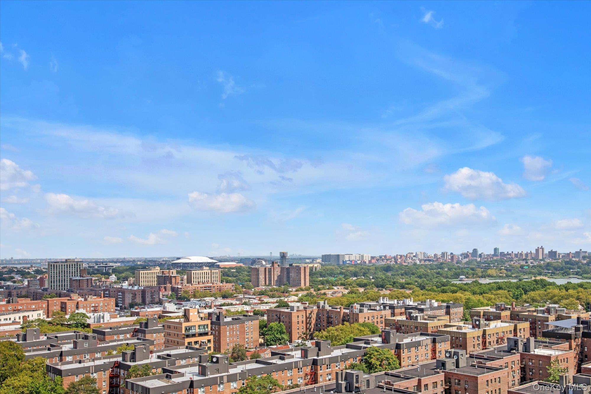 #9 photo, 102-30 66th Road, クイーンズ区 Forest Hills , NY 11375