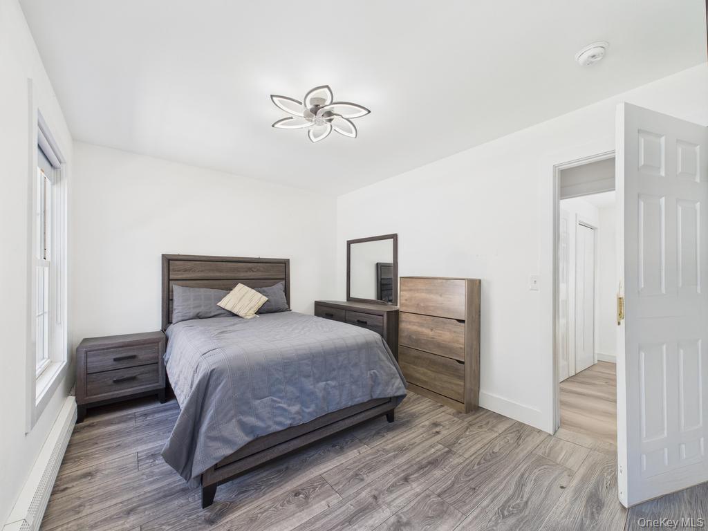 #19 photo, 279 Commack Road, Shirley , NY 11967