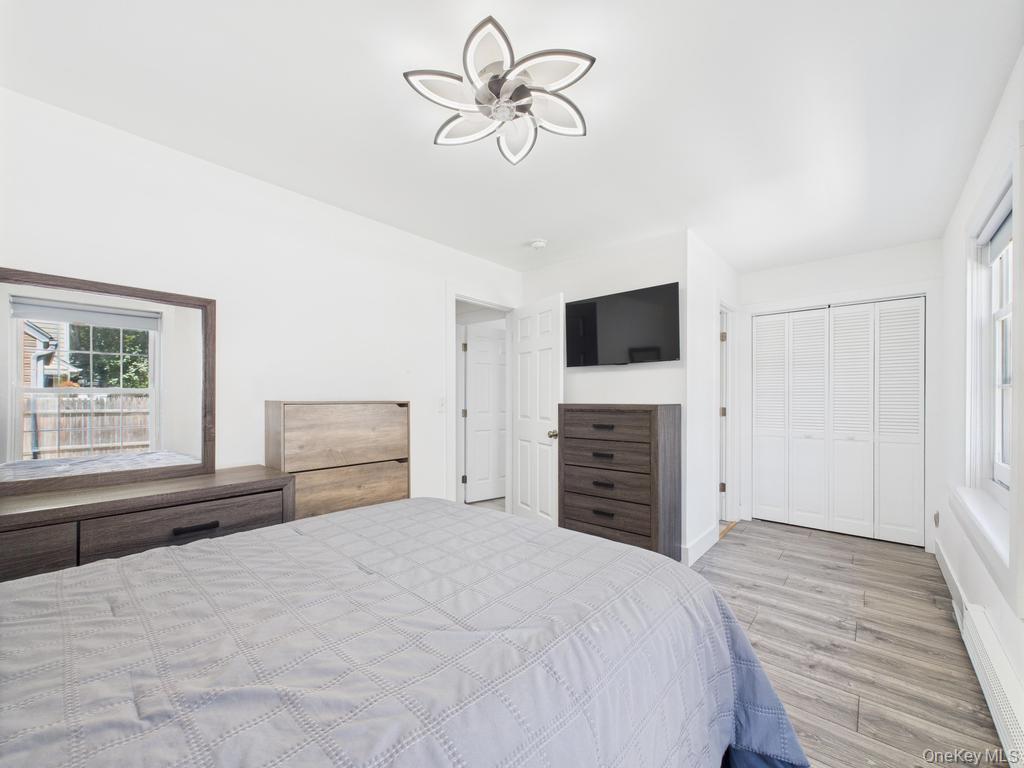 #20 photo, 279 Commack Road, Shirley , NY 11967